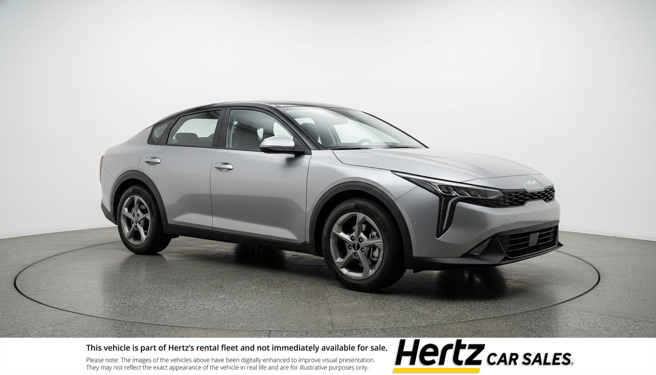Thumbnail: 2025 Kia K4 - 1