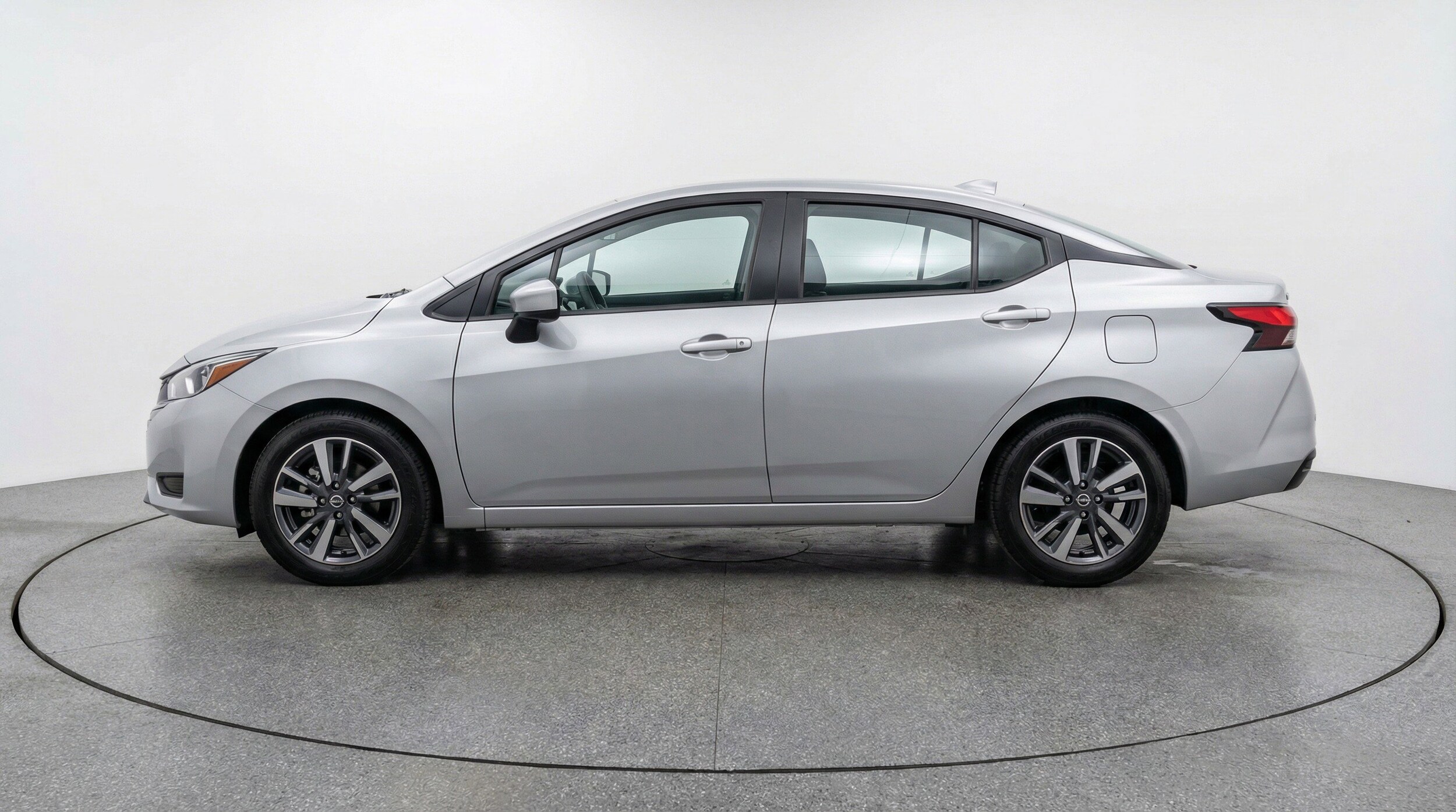 Thumbnail: 2025 Nissan Versa - 5