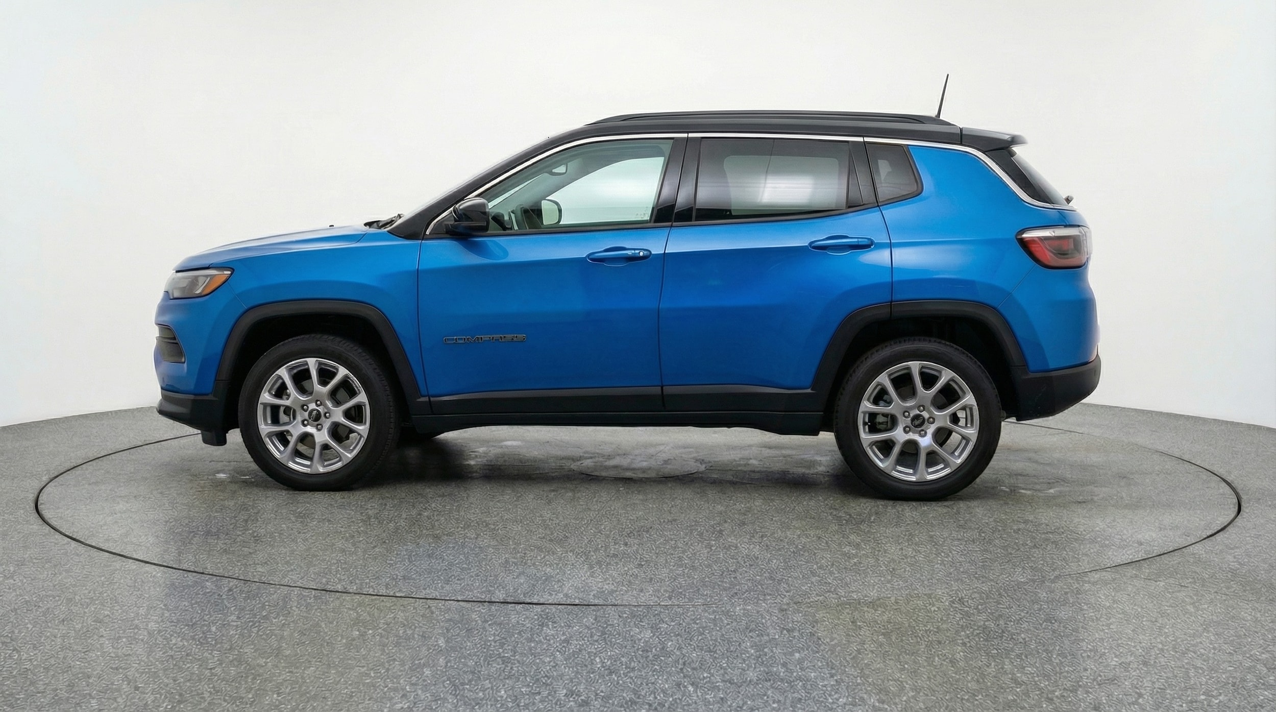 Thumbnail: 2025 Jeep Compass - 4