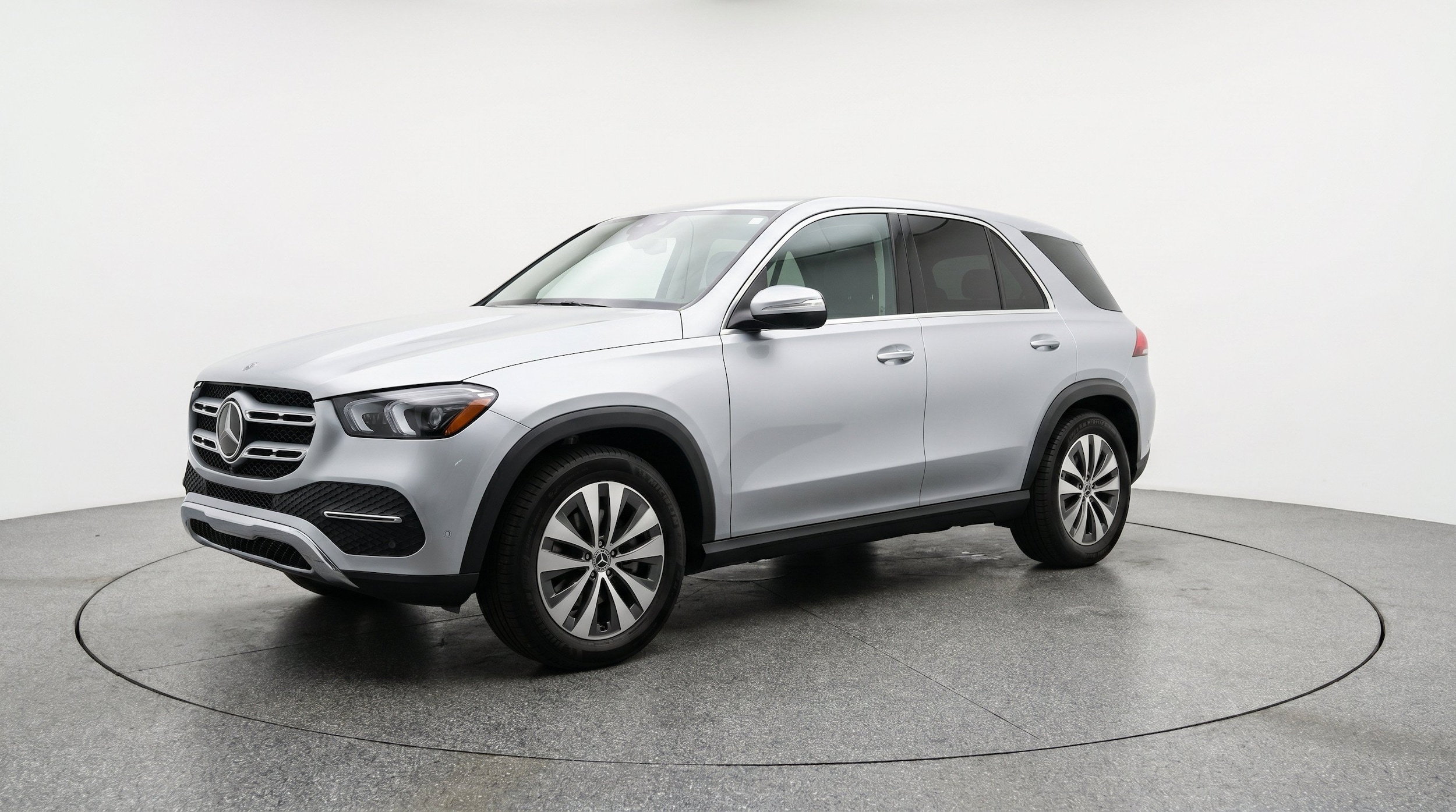 Thumbnail: 2026 Mercedes-Benz GLE - 3
