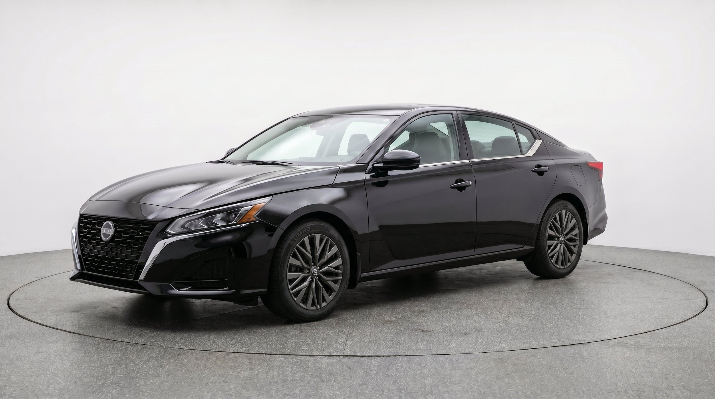 Thumbnail: 2026 Nissan Altima - 3
