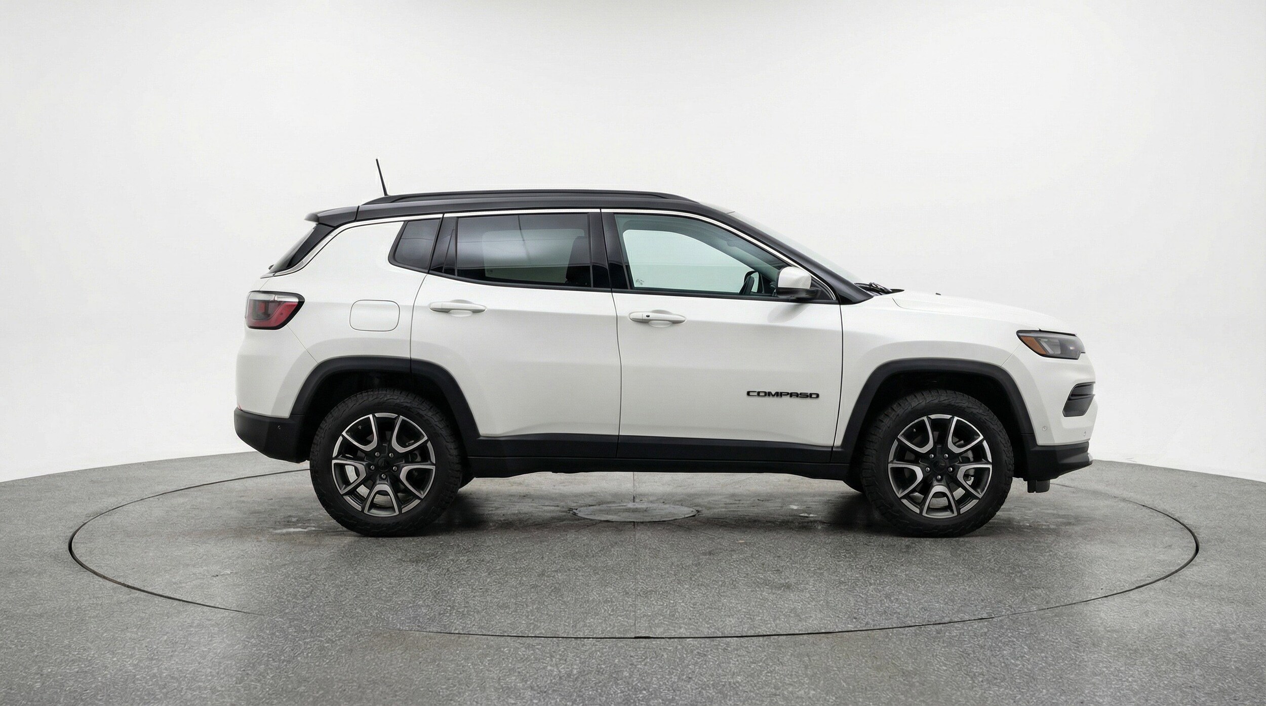 Thumbnail: 2025 Jeep Compass - 11