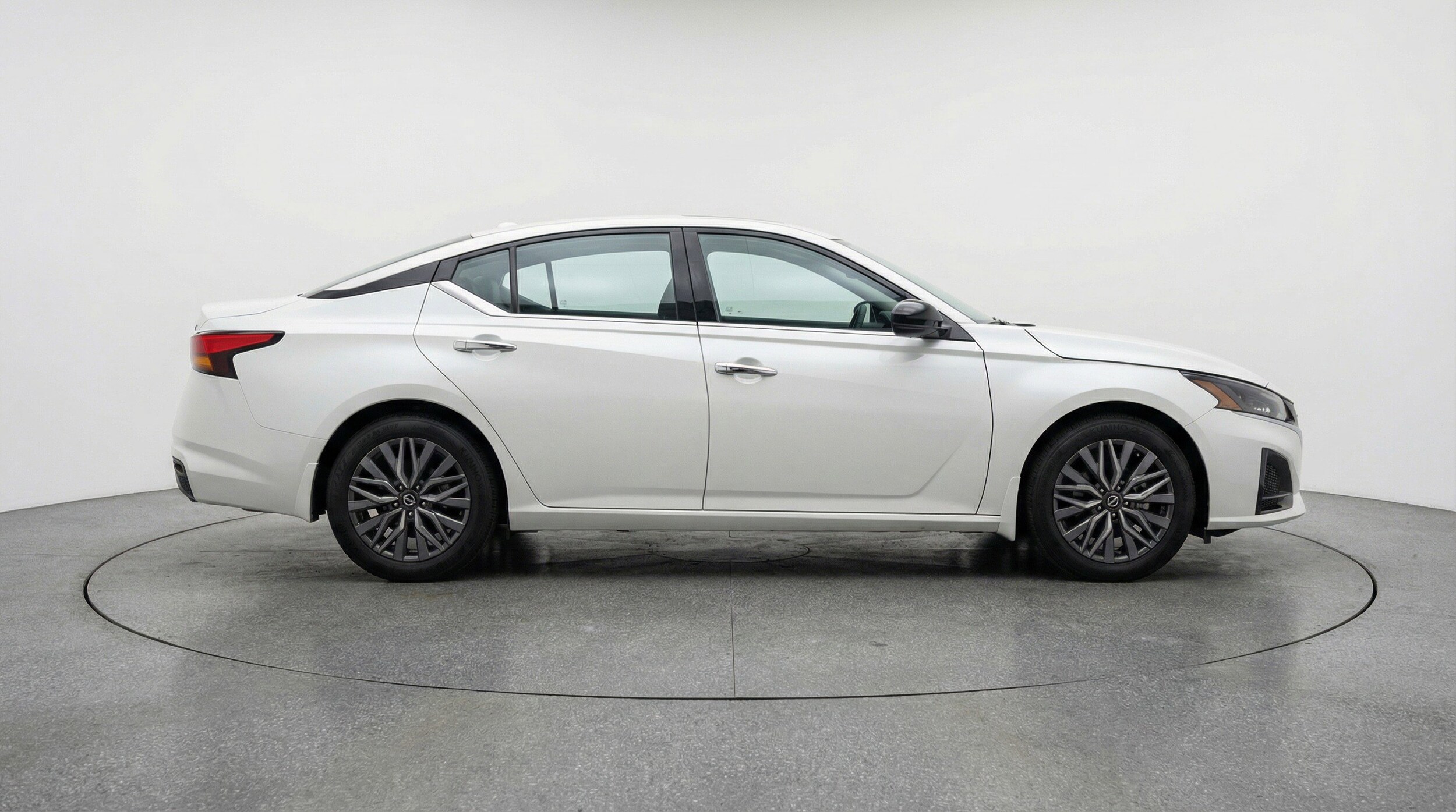Thumbnail: 2025 Nissan Altima - 11