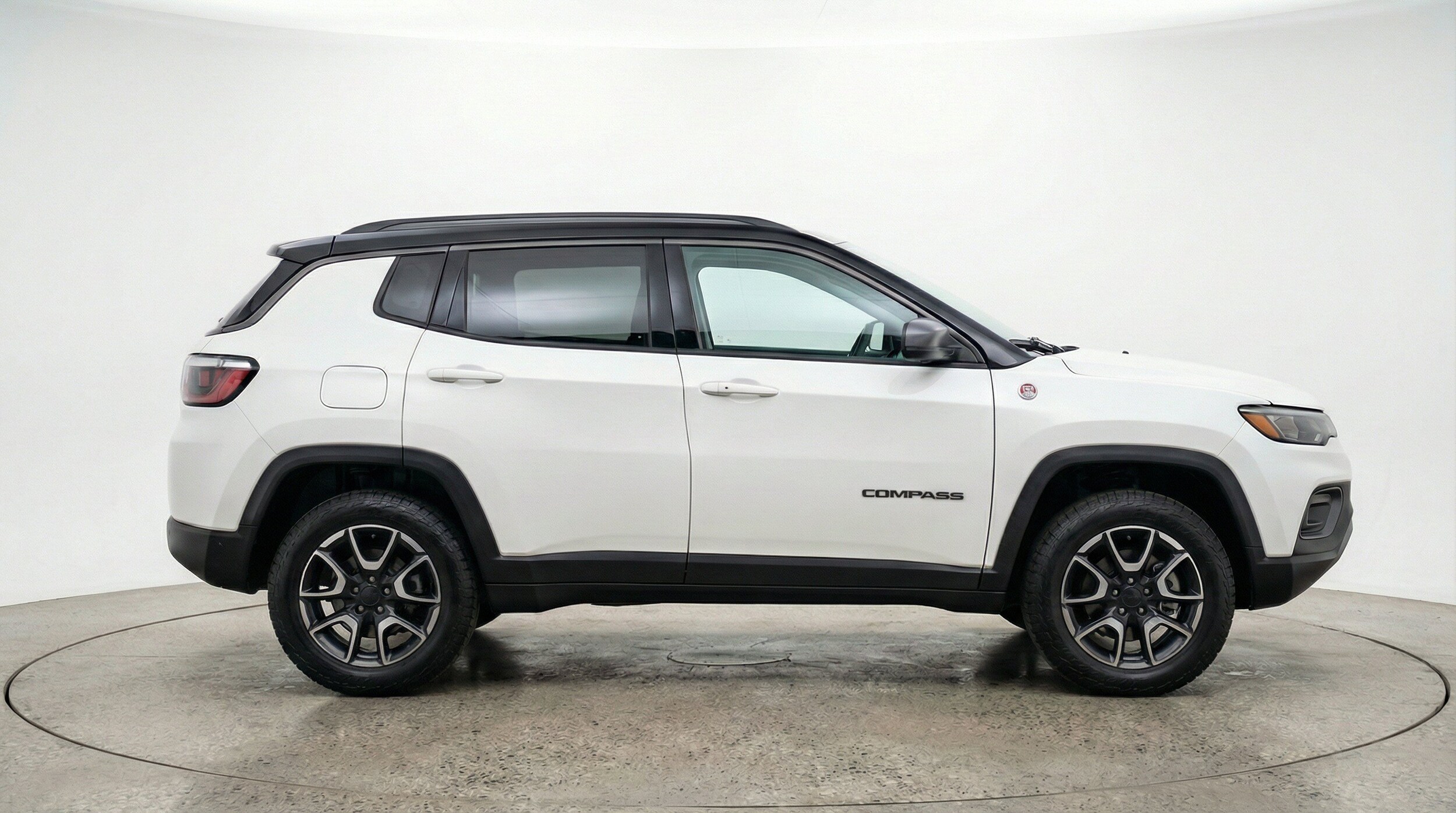Thumbnail: 2025 Jeep Compass - 11