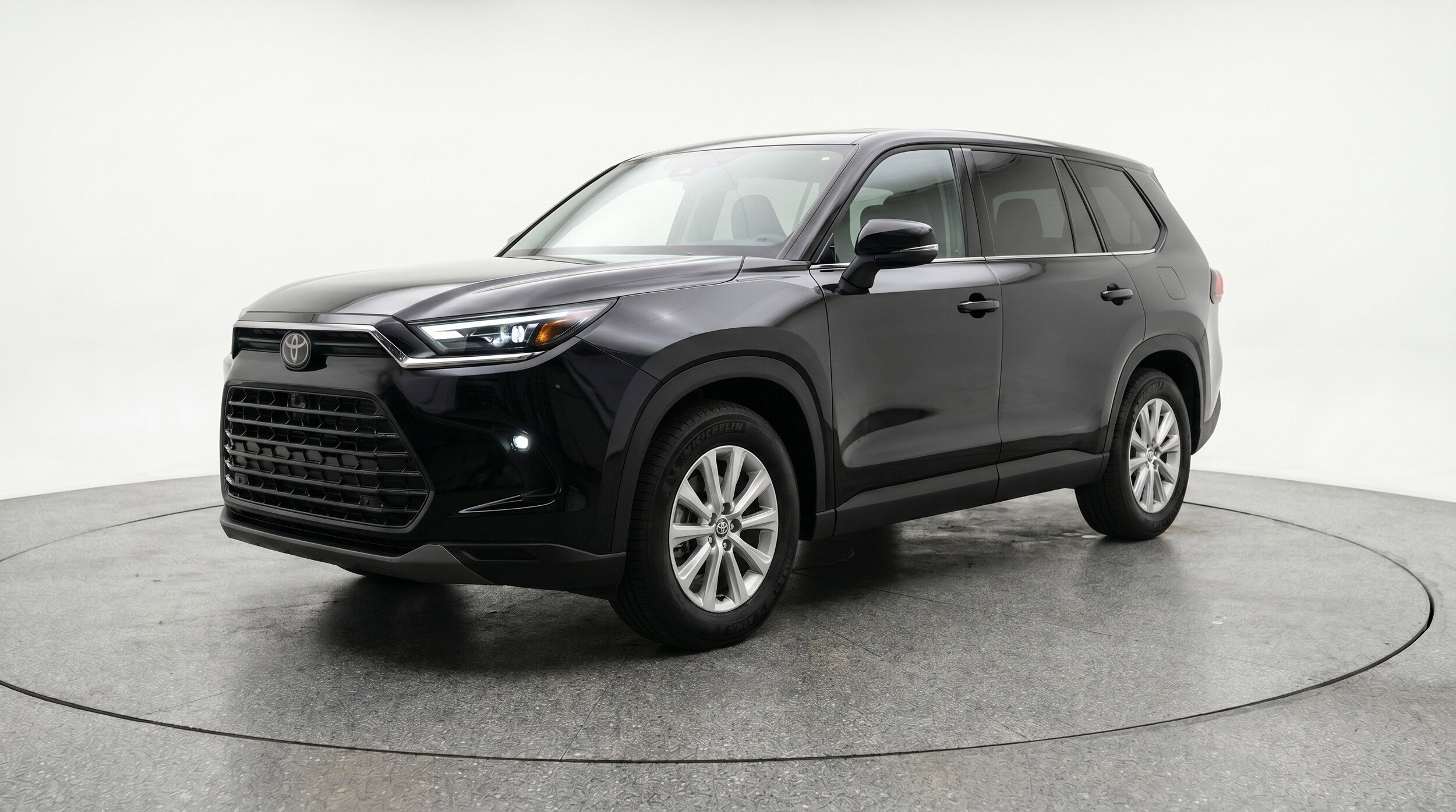 Thumbnail: 2025 Toyota Grand Highlander - 3