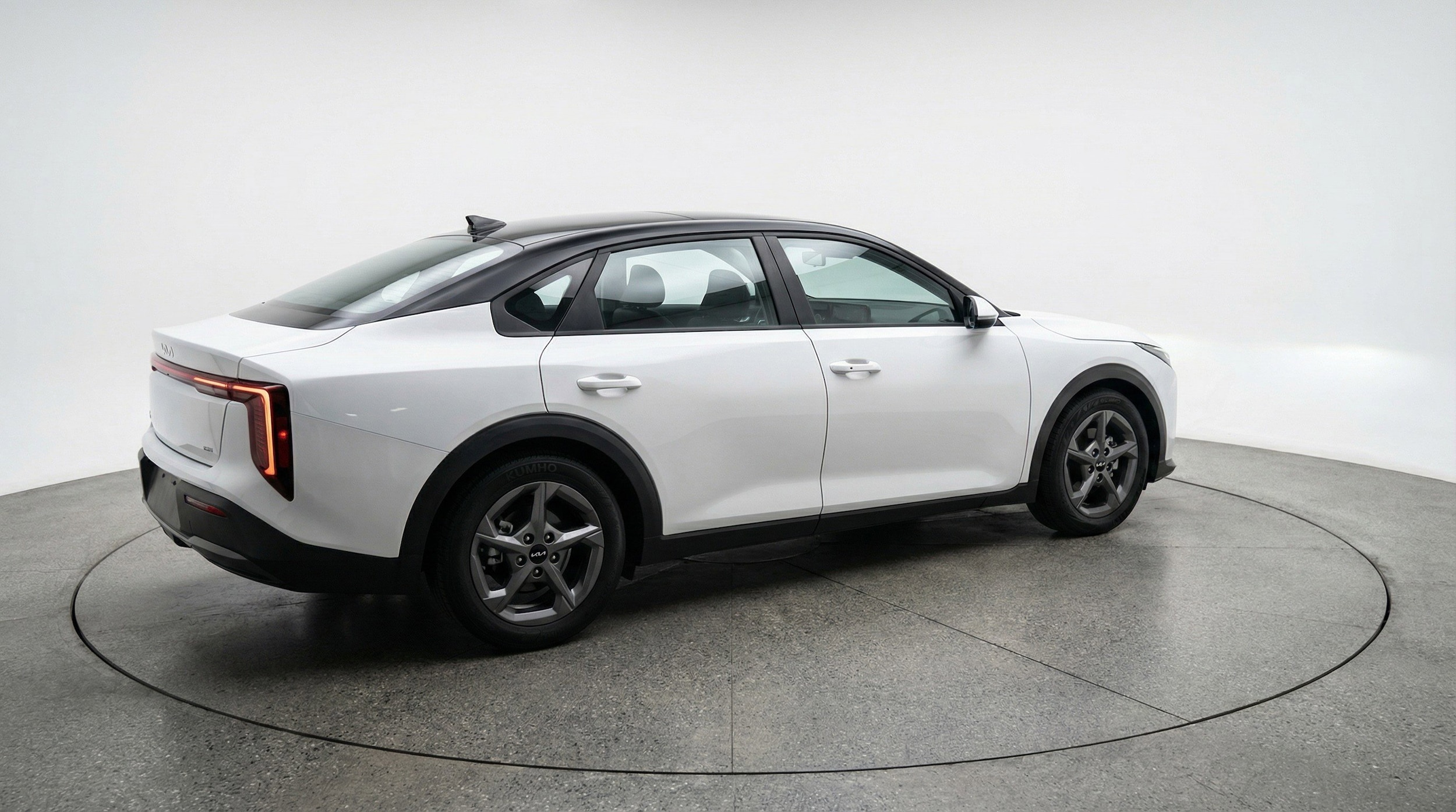 Thumbnail: 2025 Kia K4 - 9