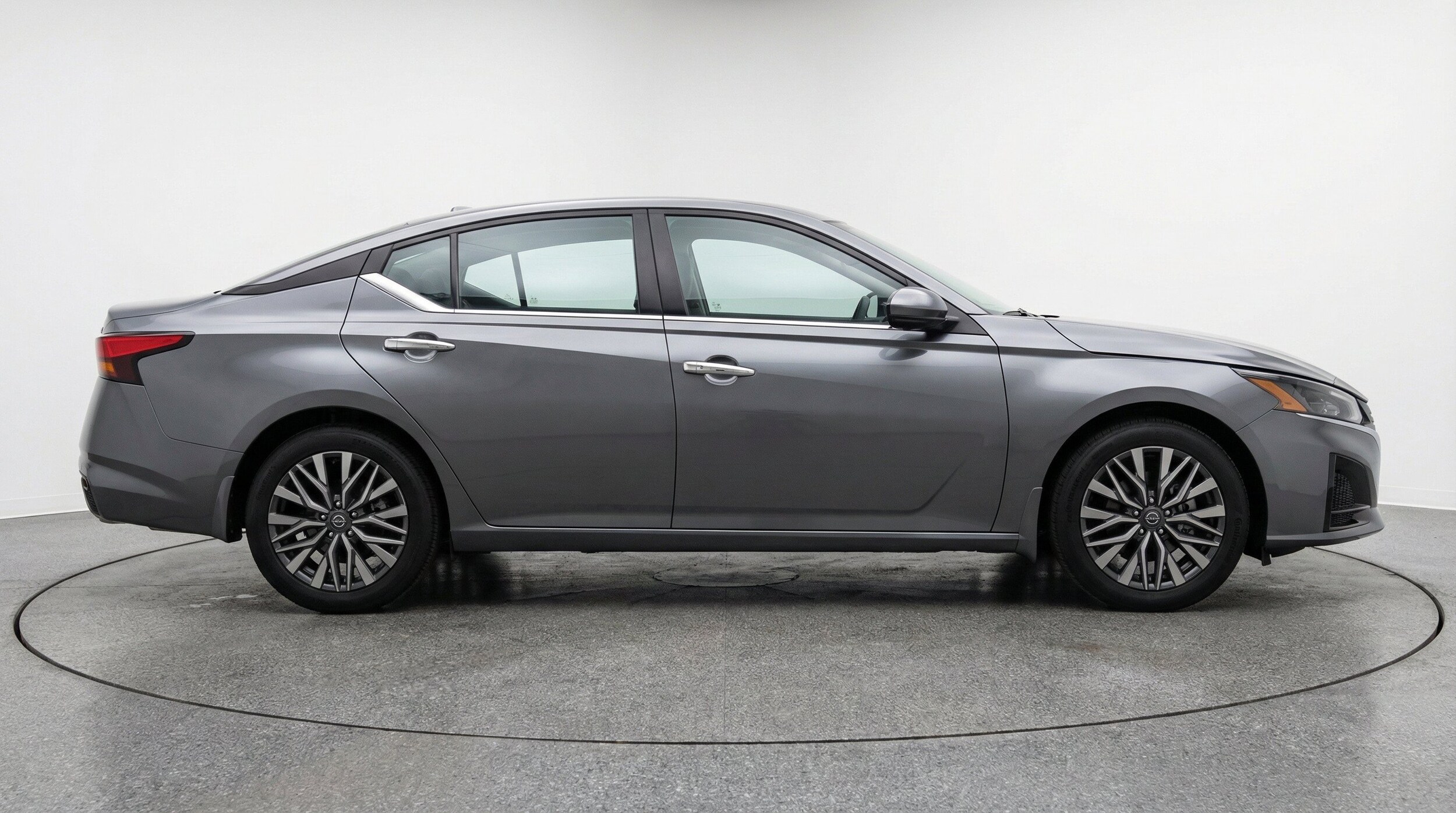 Thumbnail: 2025 Nissan Altima - 11