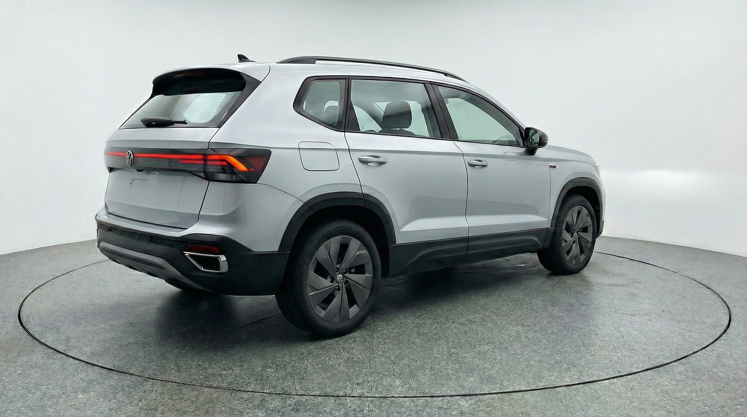 Thumbnail: 2025 Volkswagen Taos - 7