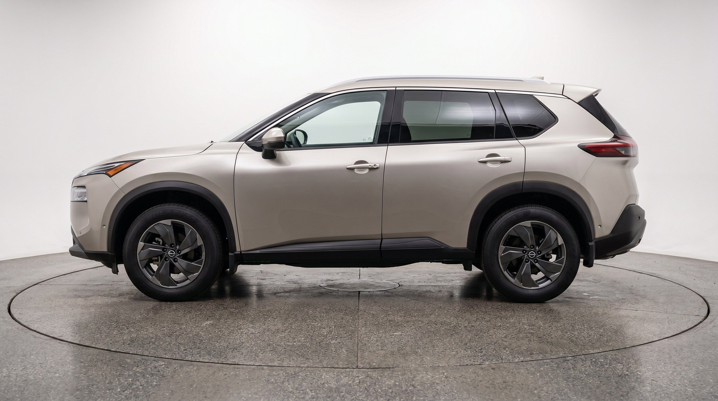 Thumbnail: 2025 Nissan Rogue - 5
