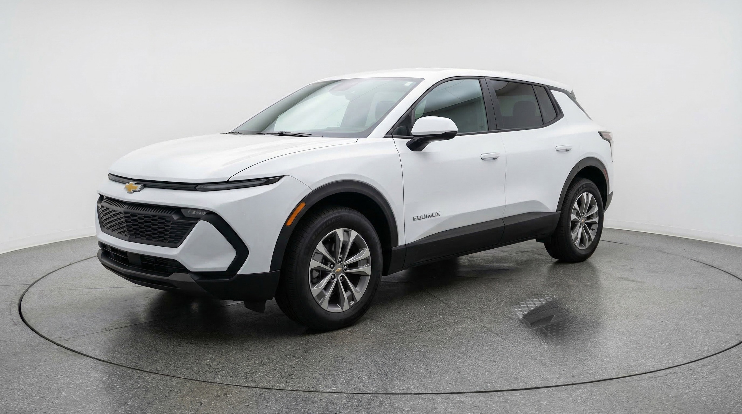 Thumbnail: 2025 Chevrolet Equinox - 3