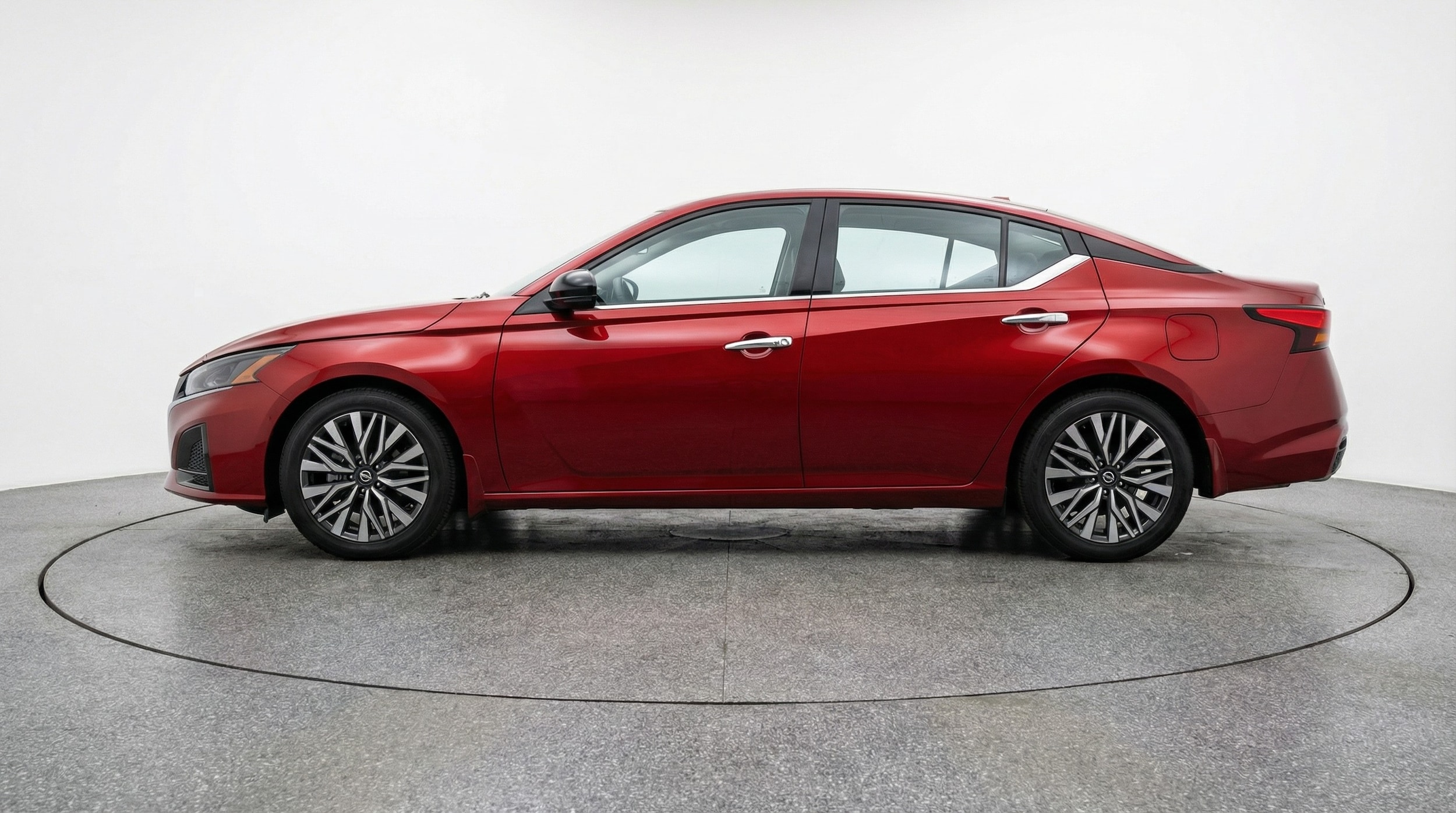 Thumbnail: 2025 Nissan Altima - 4