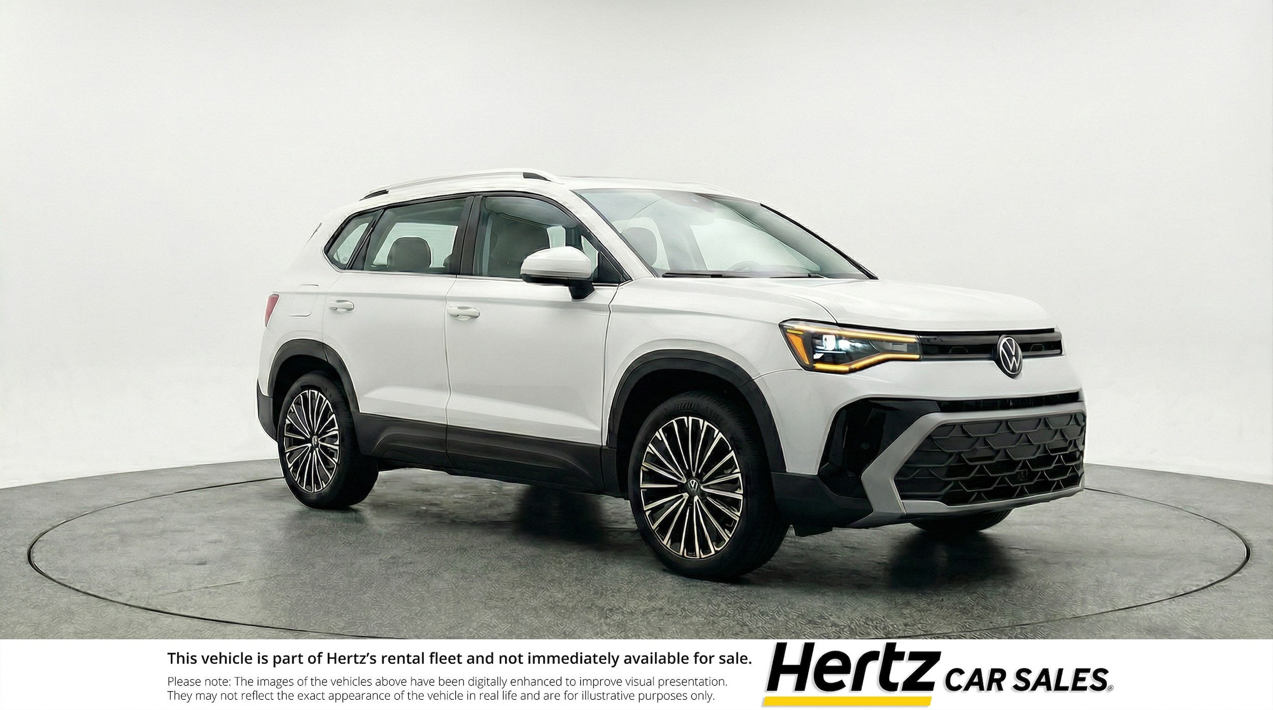 Thumbnail: 2025 Volkswagen Taos - 1