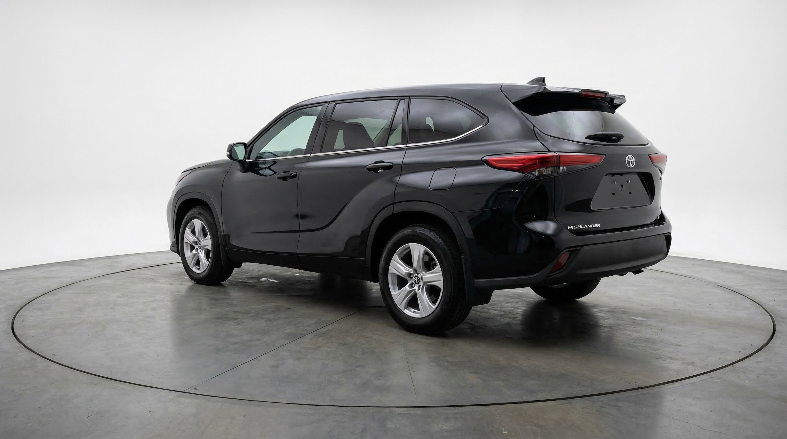 Thumbnail: 2025 Toyota Highlander - 6