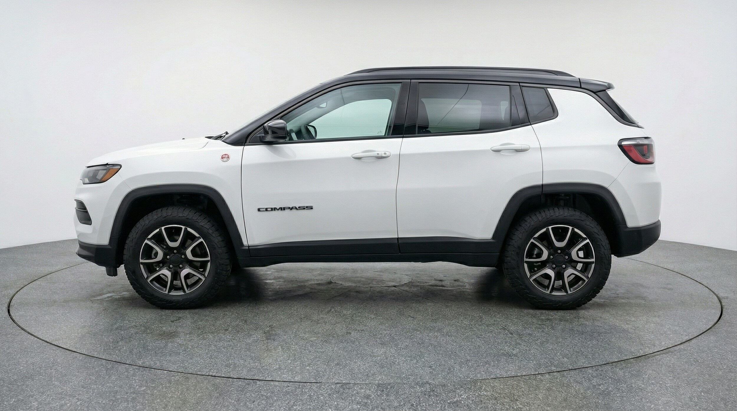 Thumbnail: 2025 Jeep Compass - 4