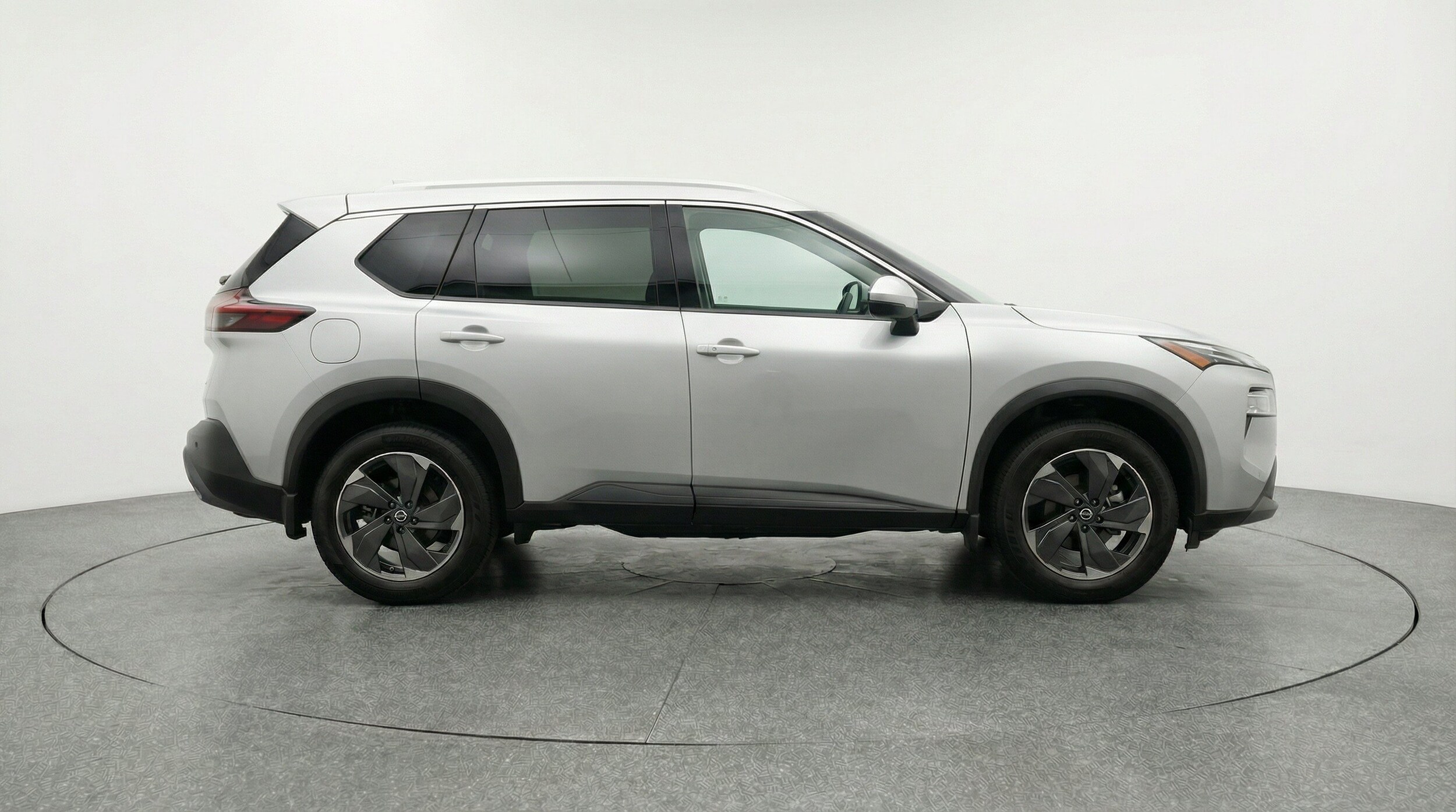 Thumbnail: 2025 Nissan Rogue - 10