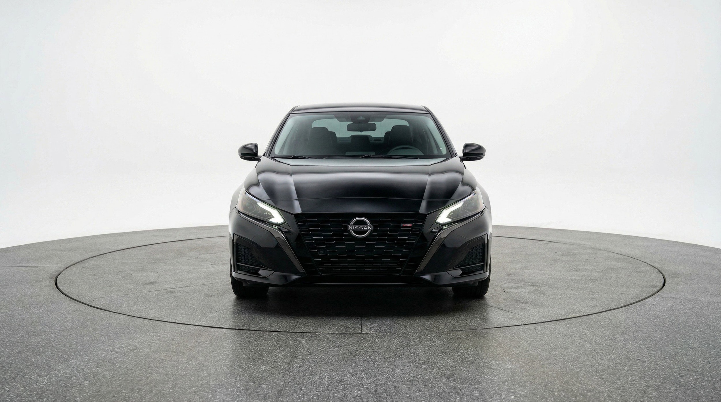 Thumbnail: 2025 Nissan Altima - 2