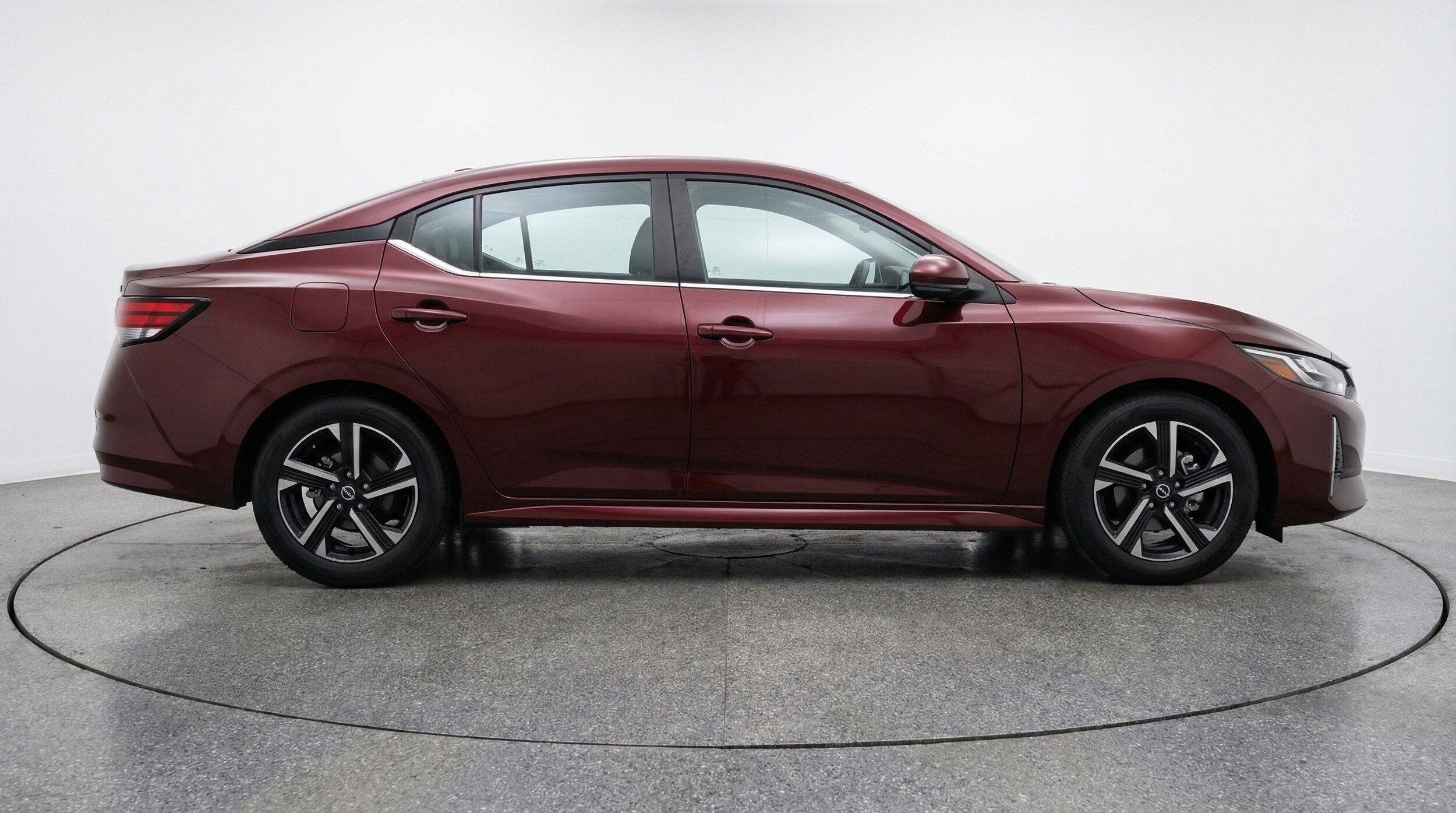 Thumbnail: 2025 Nissan Sentra - 11