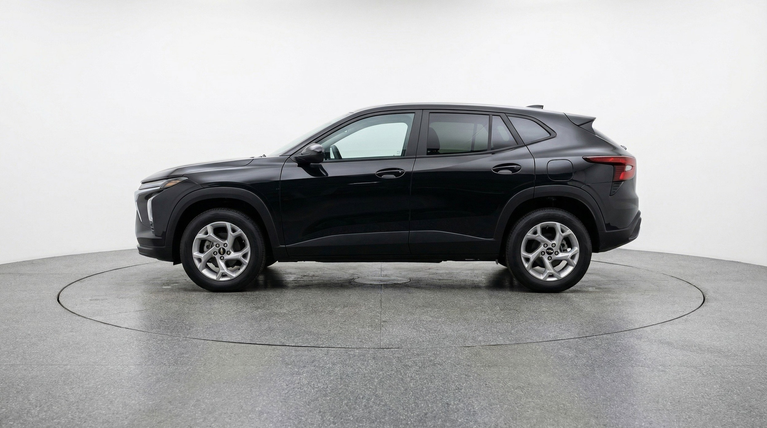 Thumbnail: 2025 Chevrolet Trax - 5