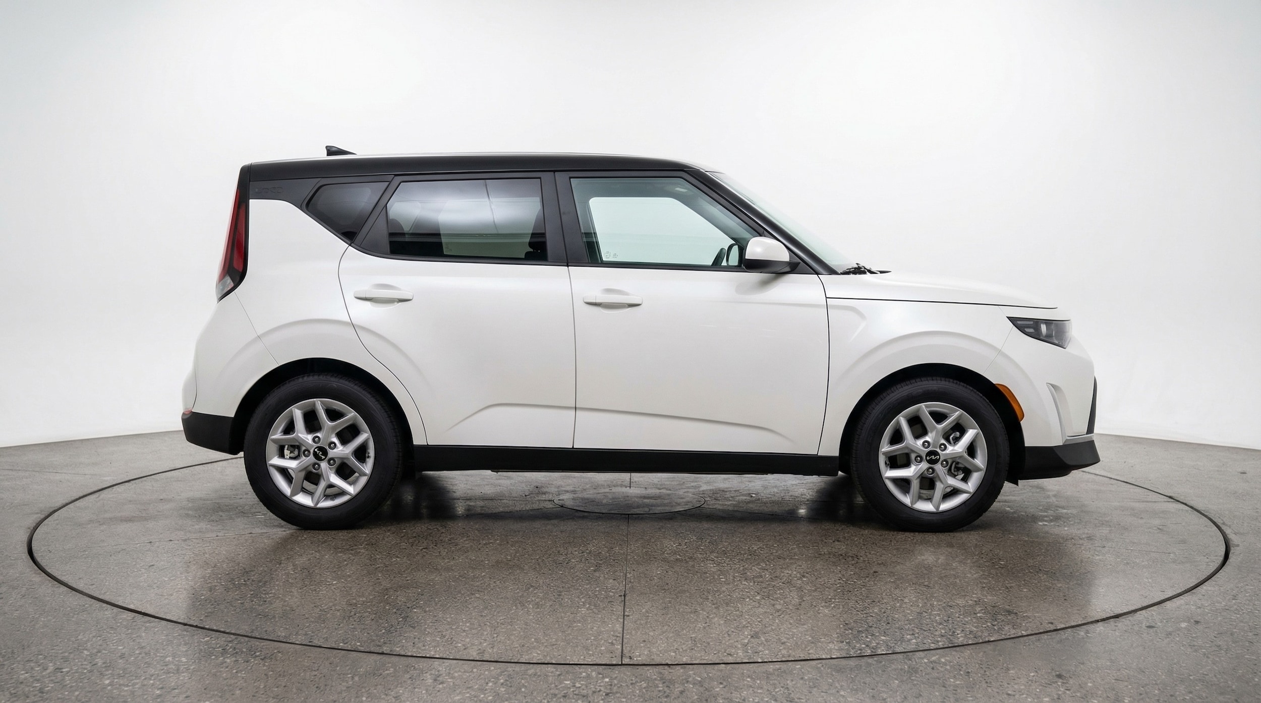 Thumbnail: 2025 Kia Soul - 8