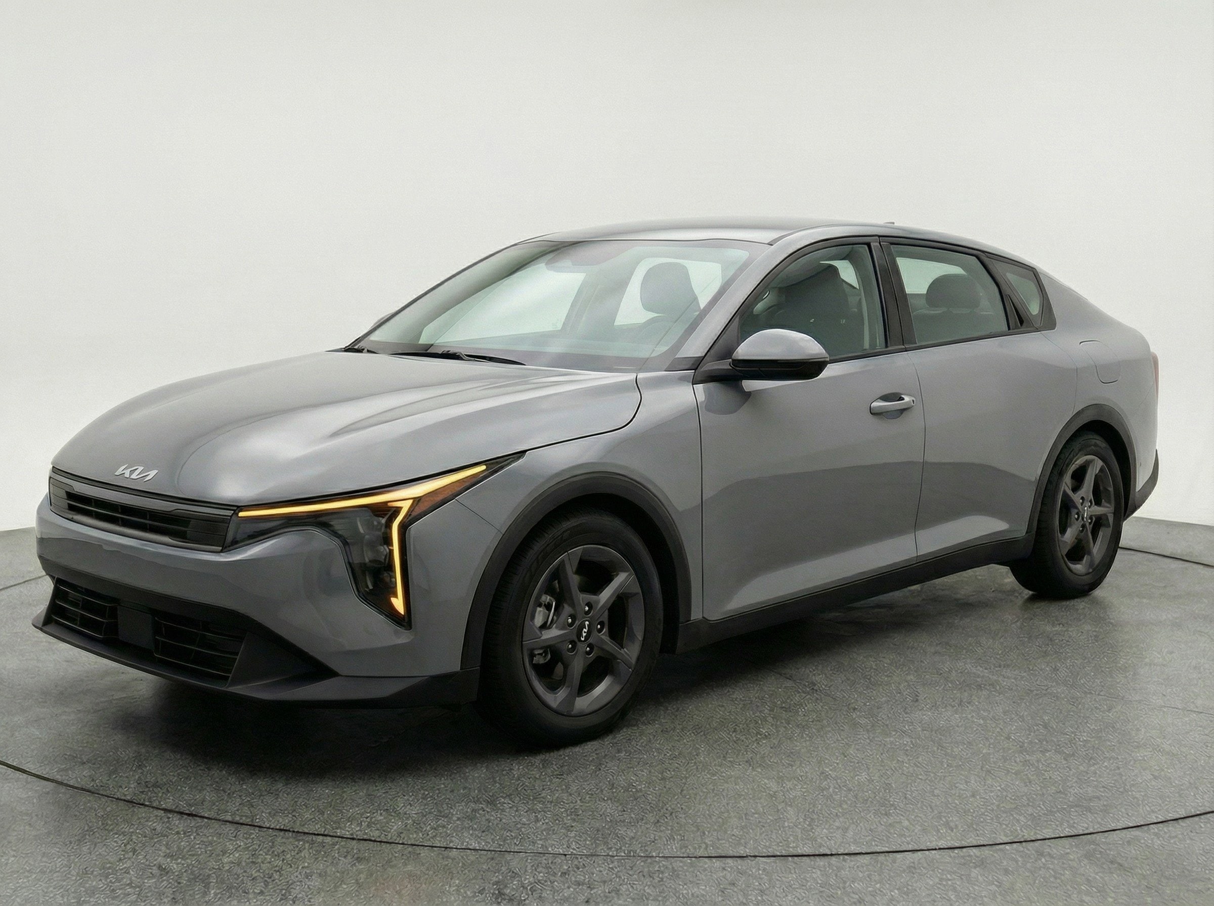 Thumbnail: 2025 Kia K4 - 3