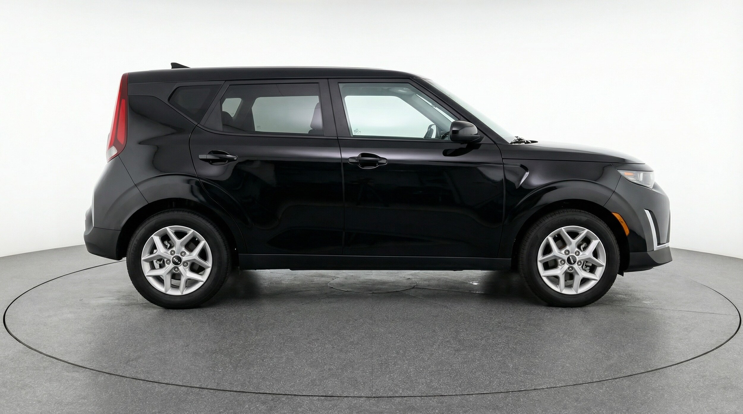 Thumbnail: 2025 Kia Soul - 8