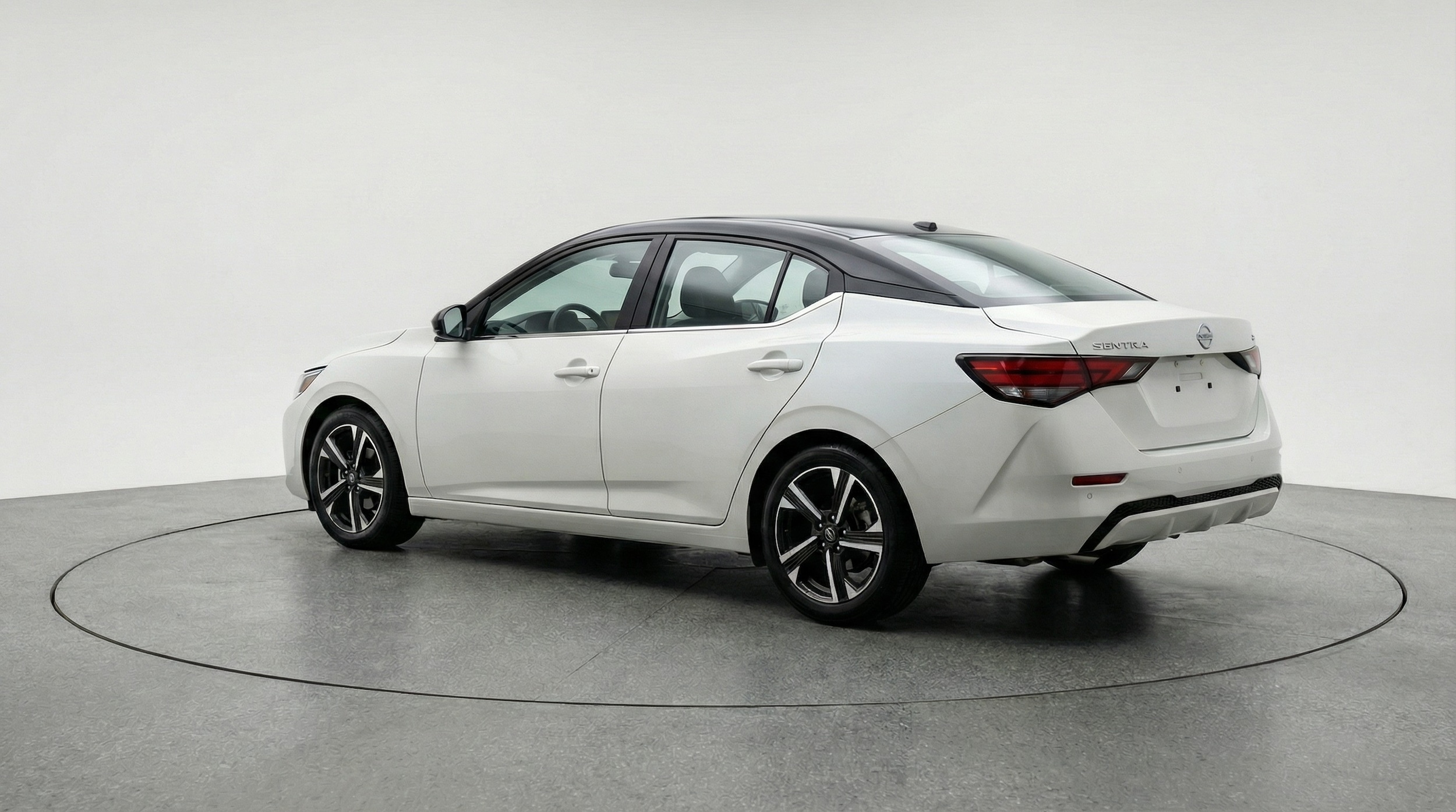 Thumbnail: 2025 Nissan Sentra - 5