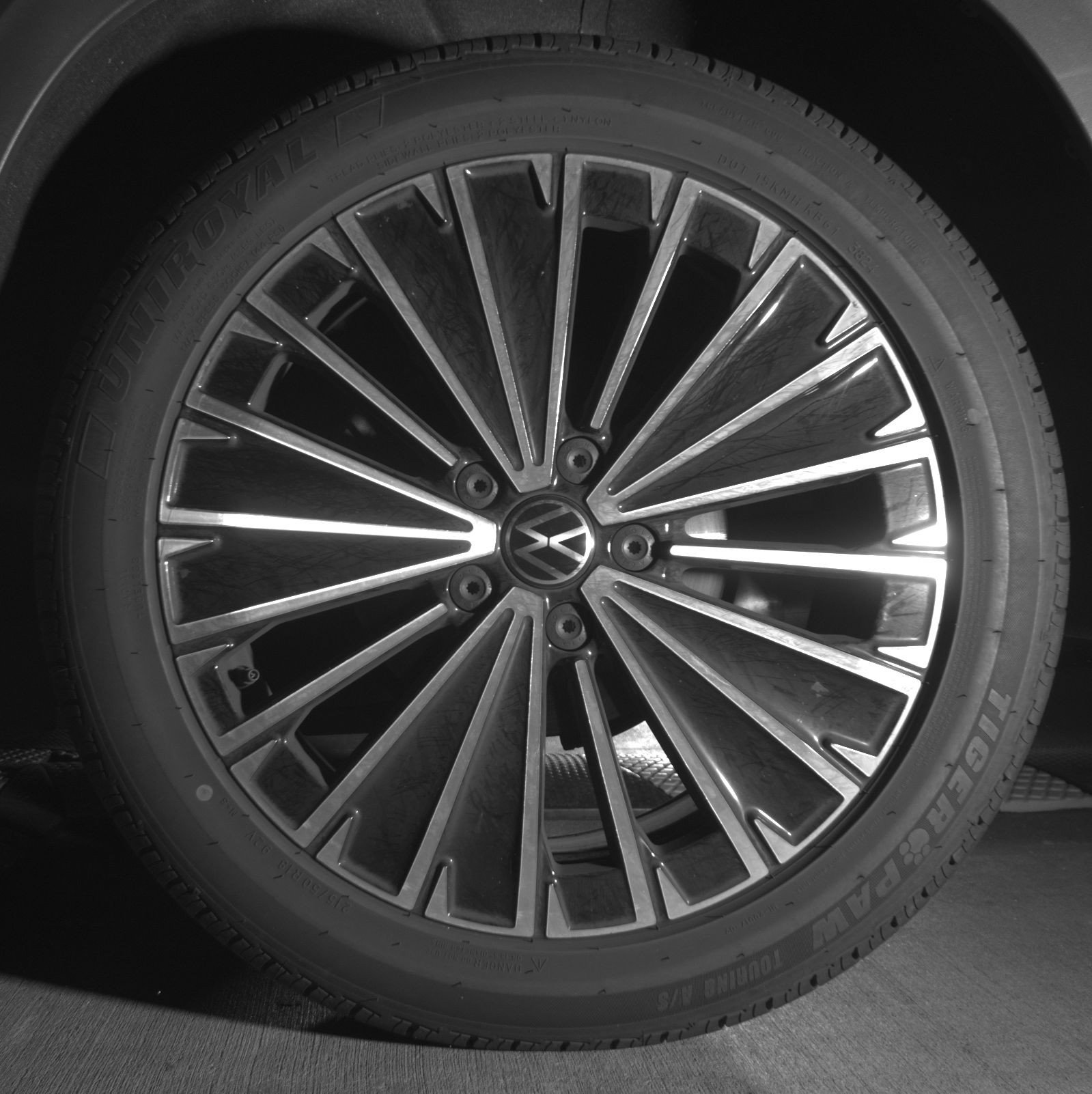 Thumbnail: 2025 Volkswagen Taos - 14