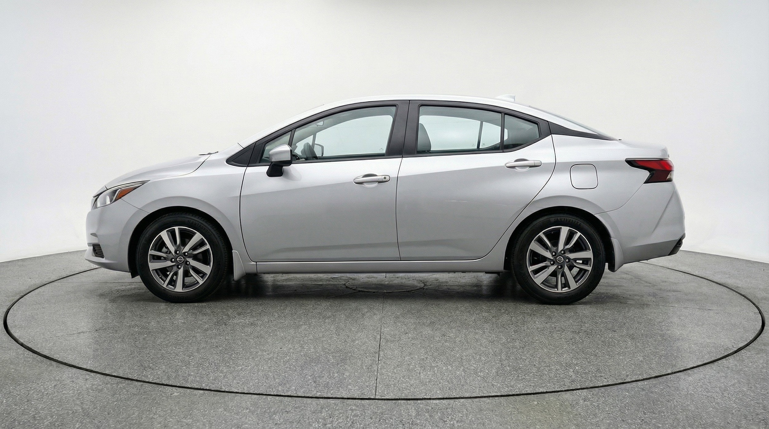 Thumbnail: 2025 Nissan Versa - 5