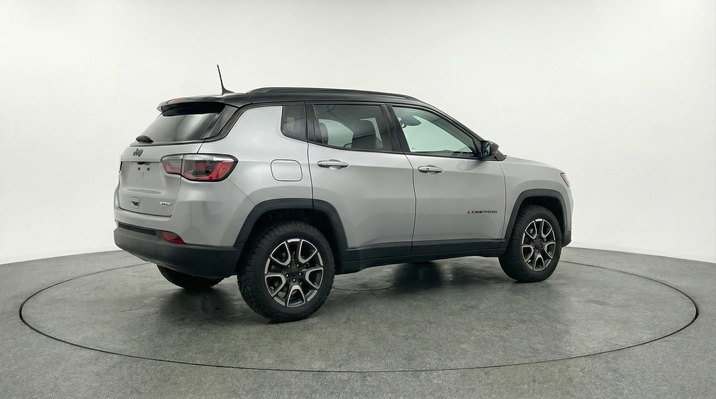 Thumbnail: 2025 Jeep Compass - 9