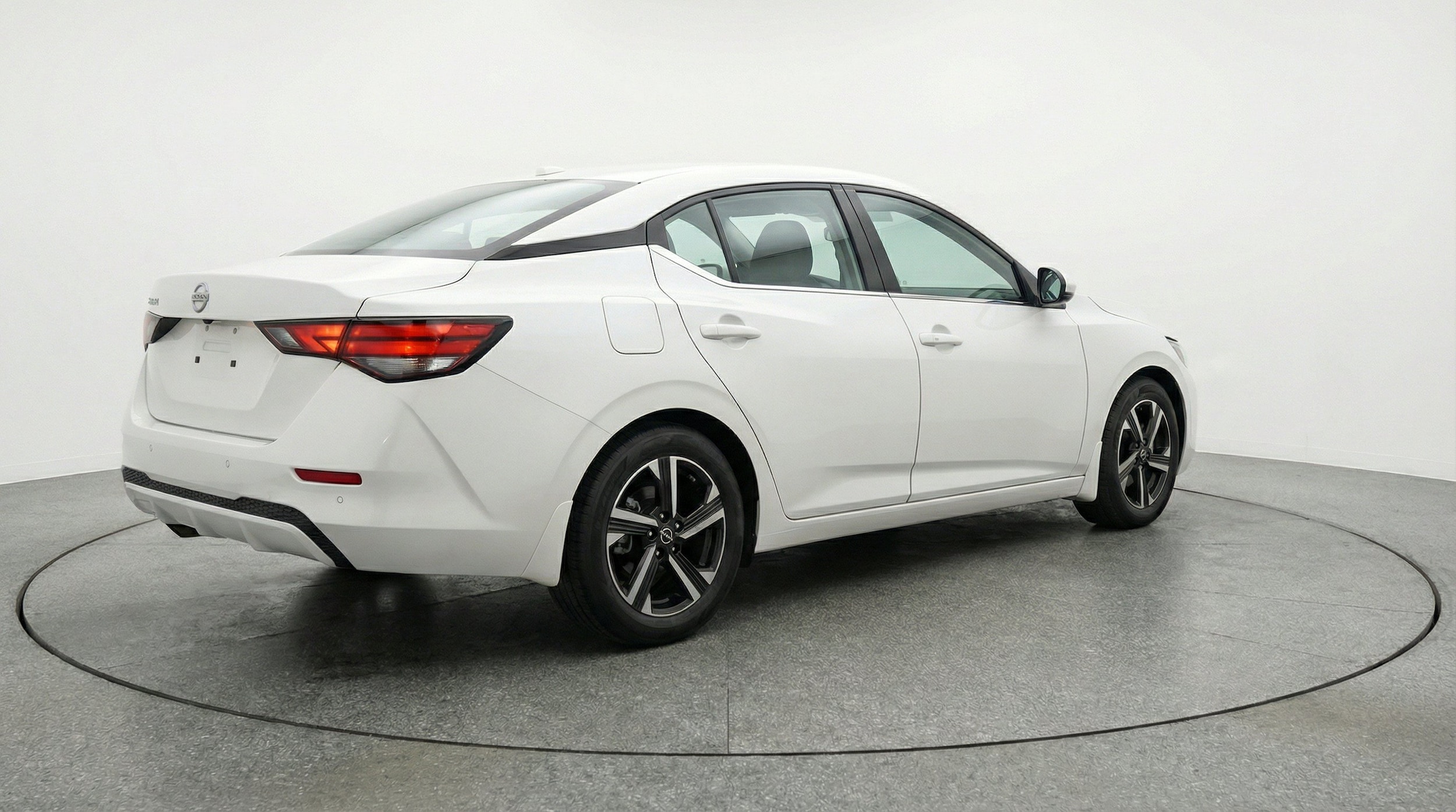 Thumbnail: 2025 Nissan Sentra - 9