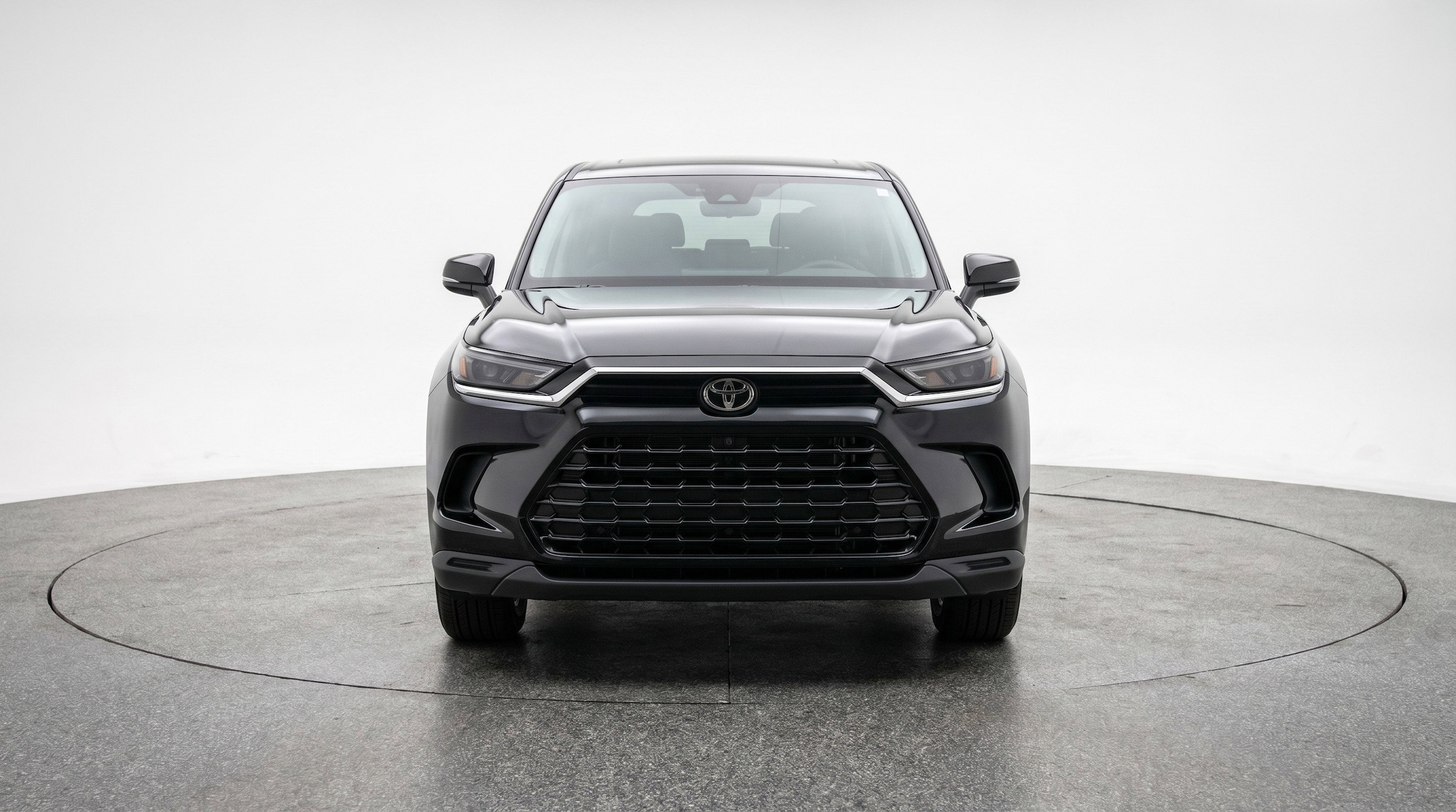 Thumbnail: 2025 Toyota Grand Highlander - 2