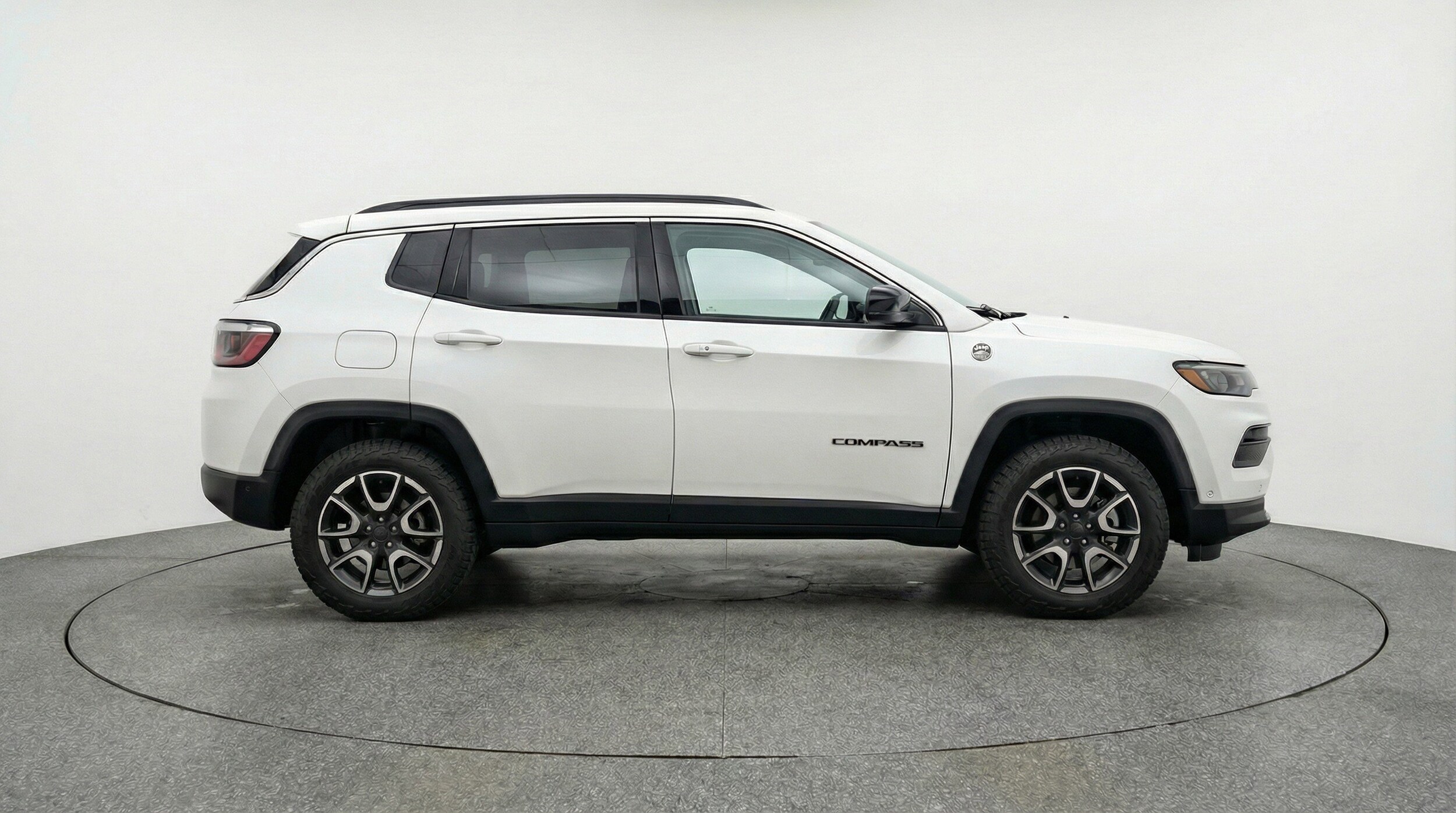 Thumbnail: 2025 Jeep Compass - 11