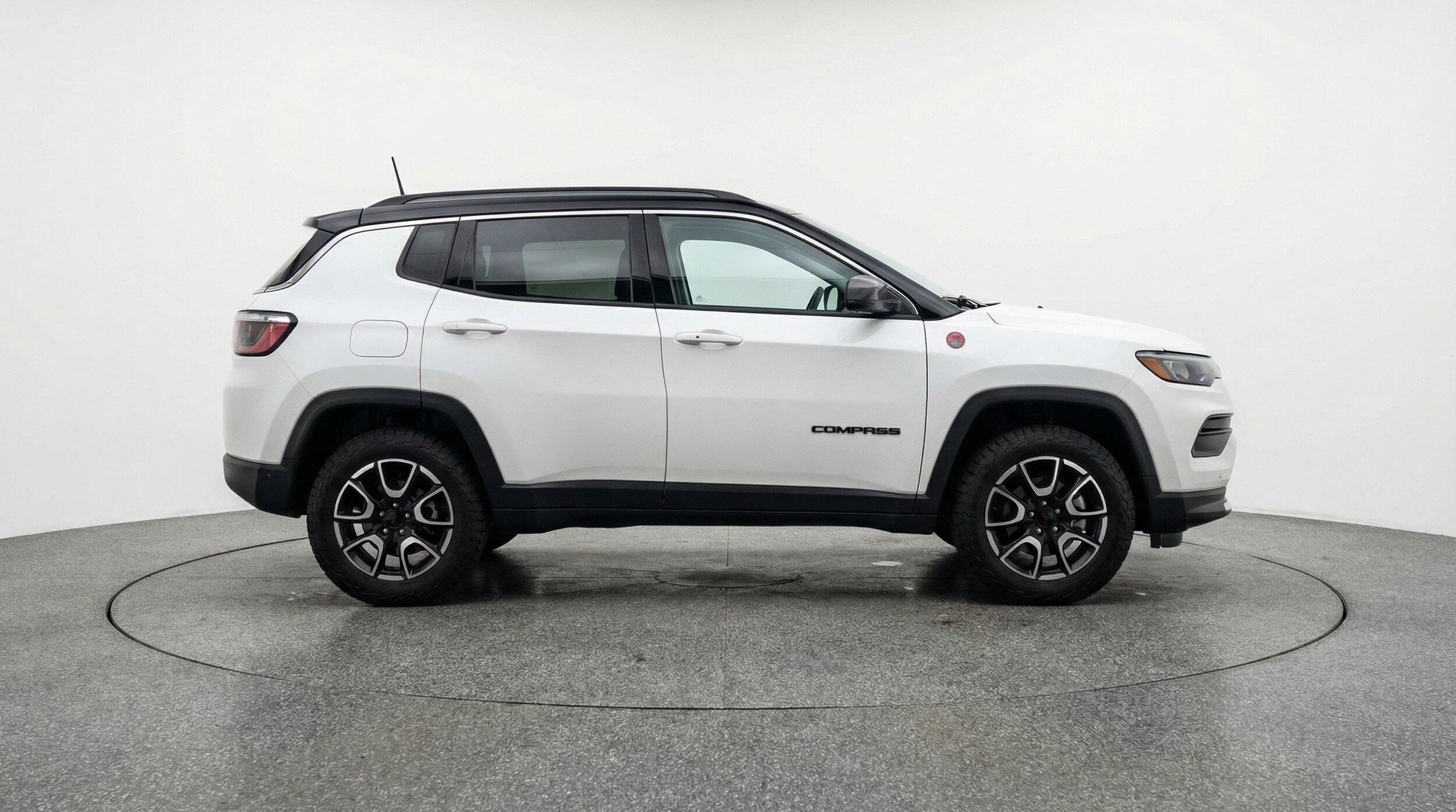 Thumbnail: 2025 Jeep Compass - 11