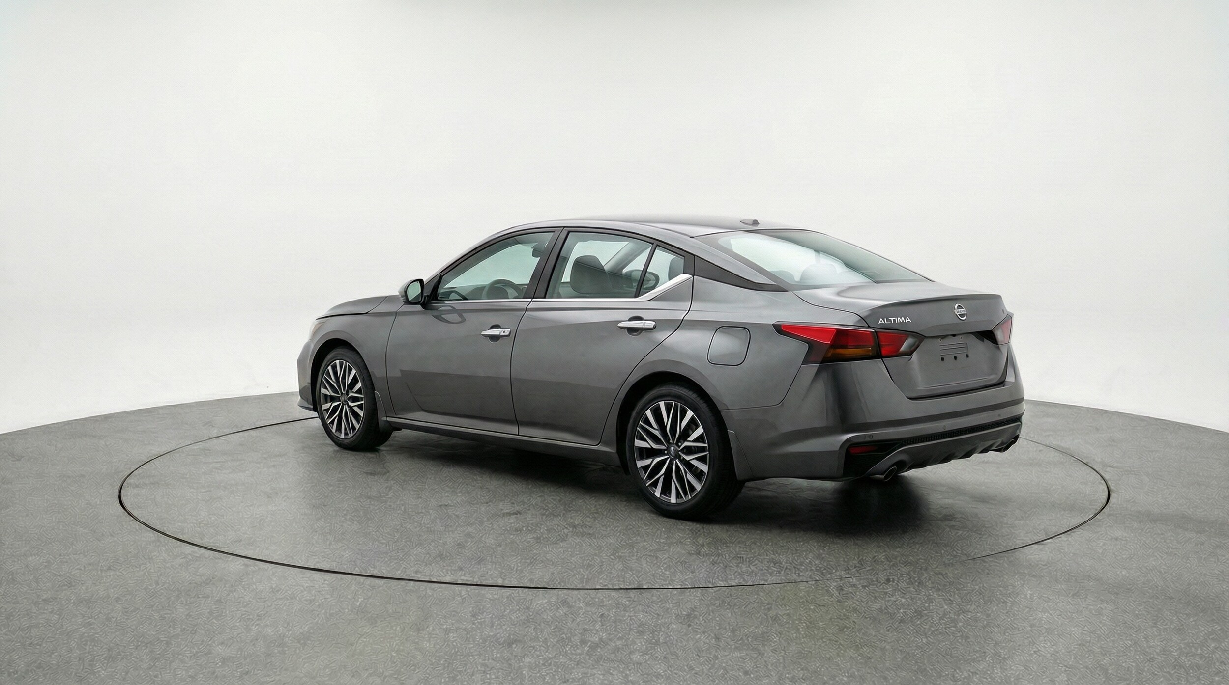 Thumbnail: 2025 Nissan Altima - 7