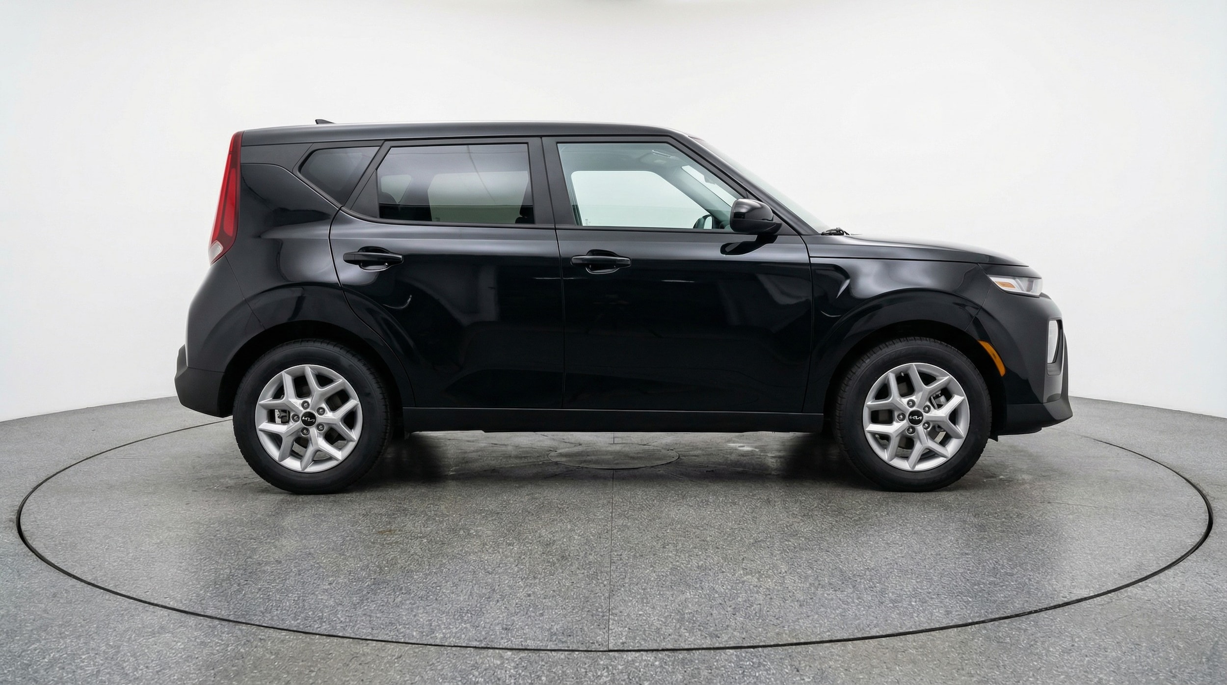 Thumbnail: 2025 Kia Soul - 8