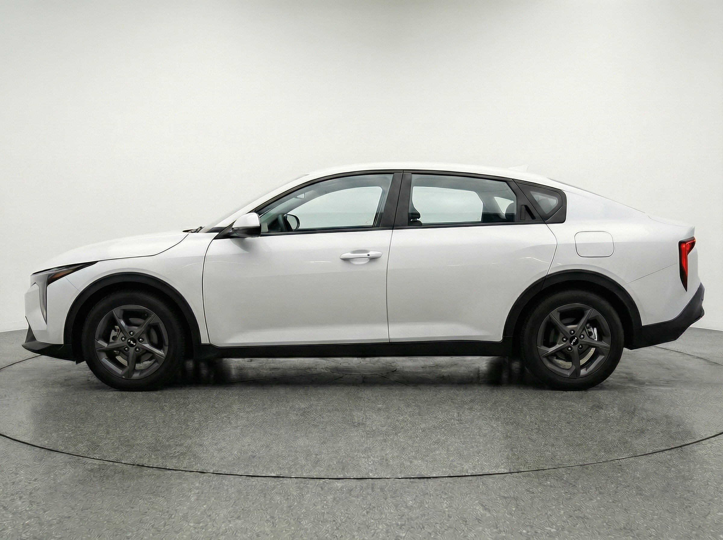 Thumbnail: 2025 Kia K4 - 4