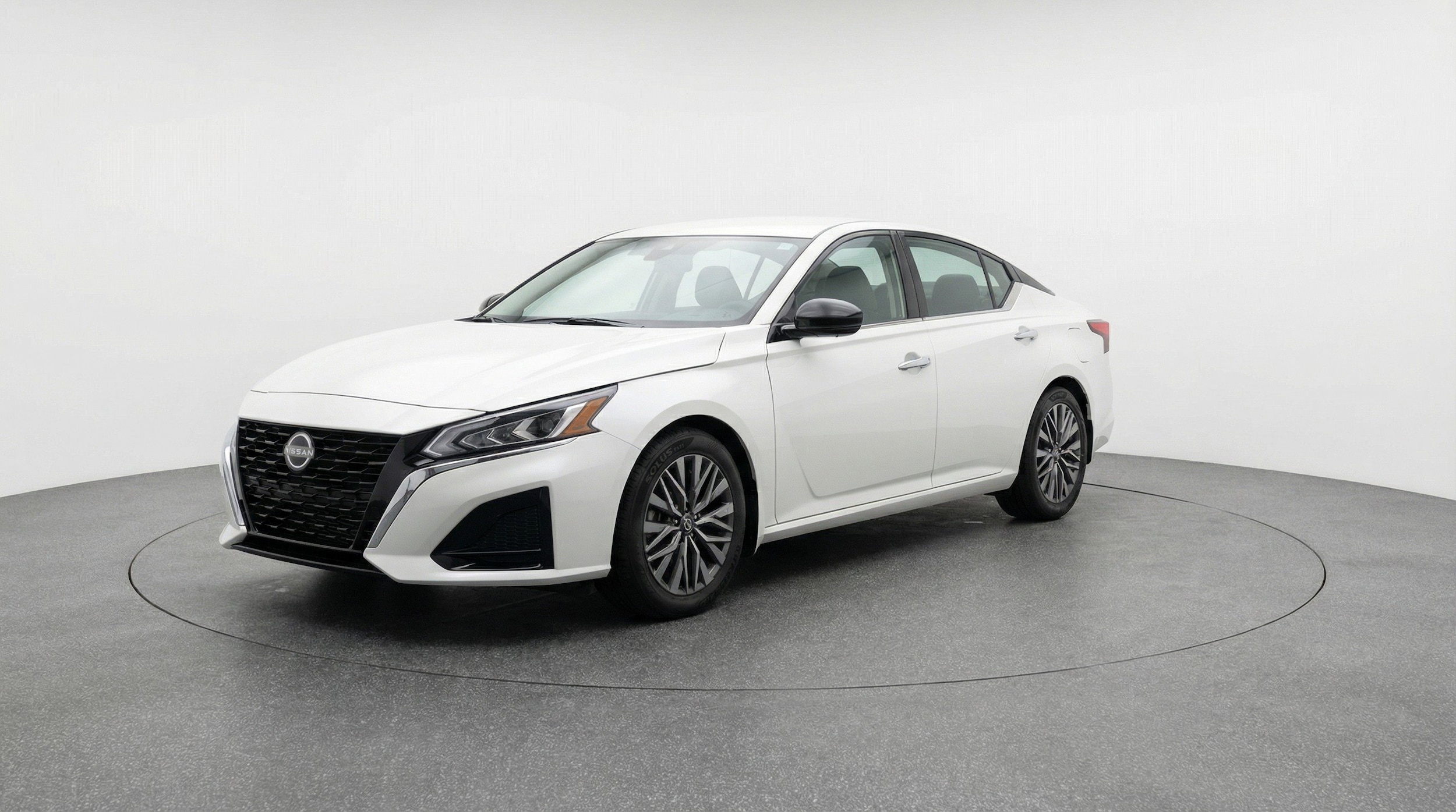 Thumbnail: 2025 Nissan Altima - 3