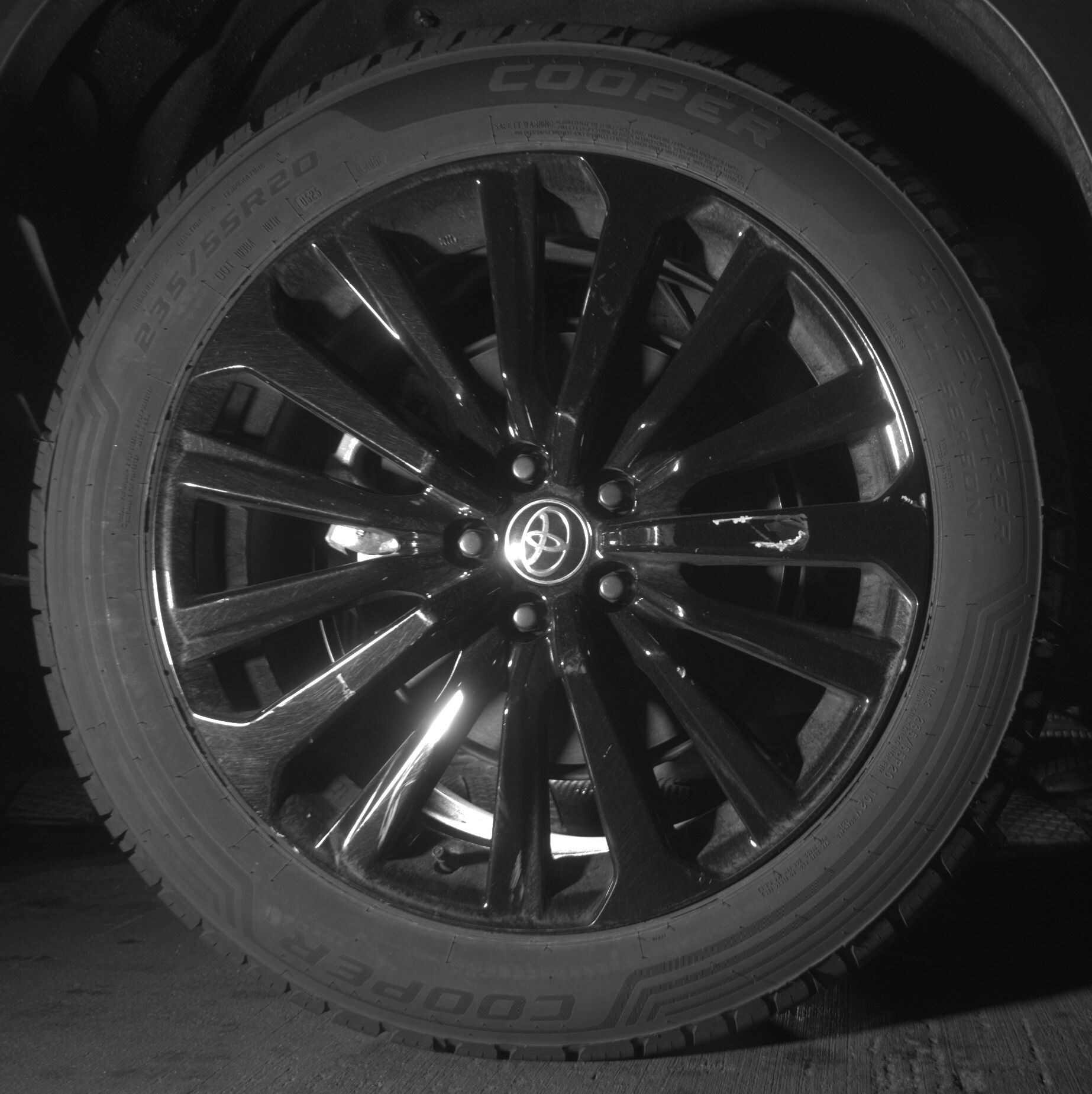 Thumbnail: 2025 Toyota Highlander - 12