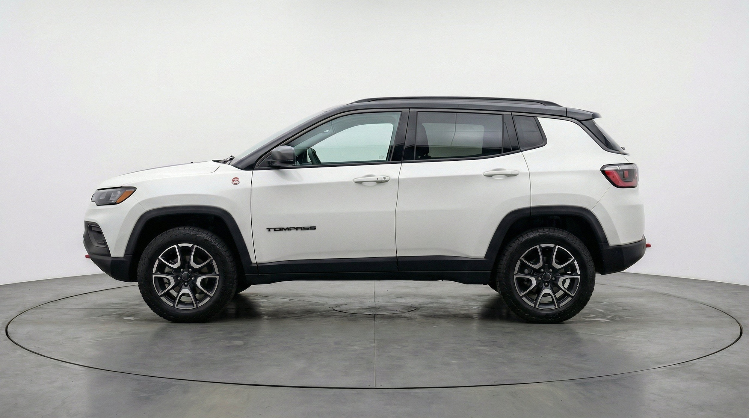 Thumbnail: 2025 Jeep Compass - 5
