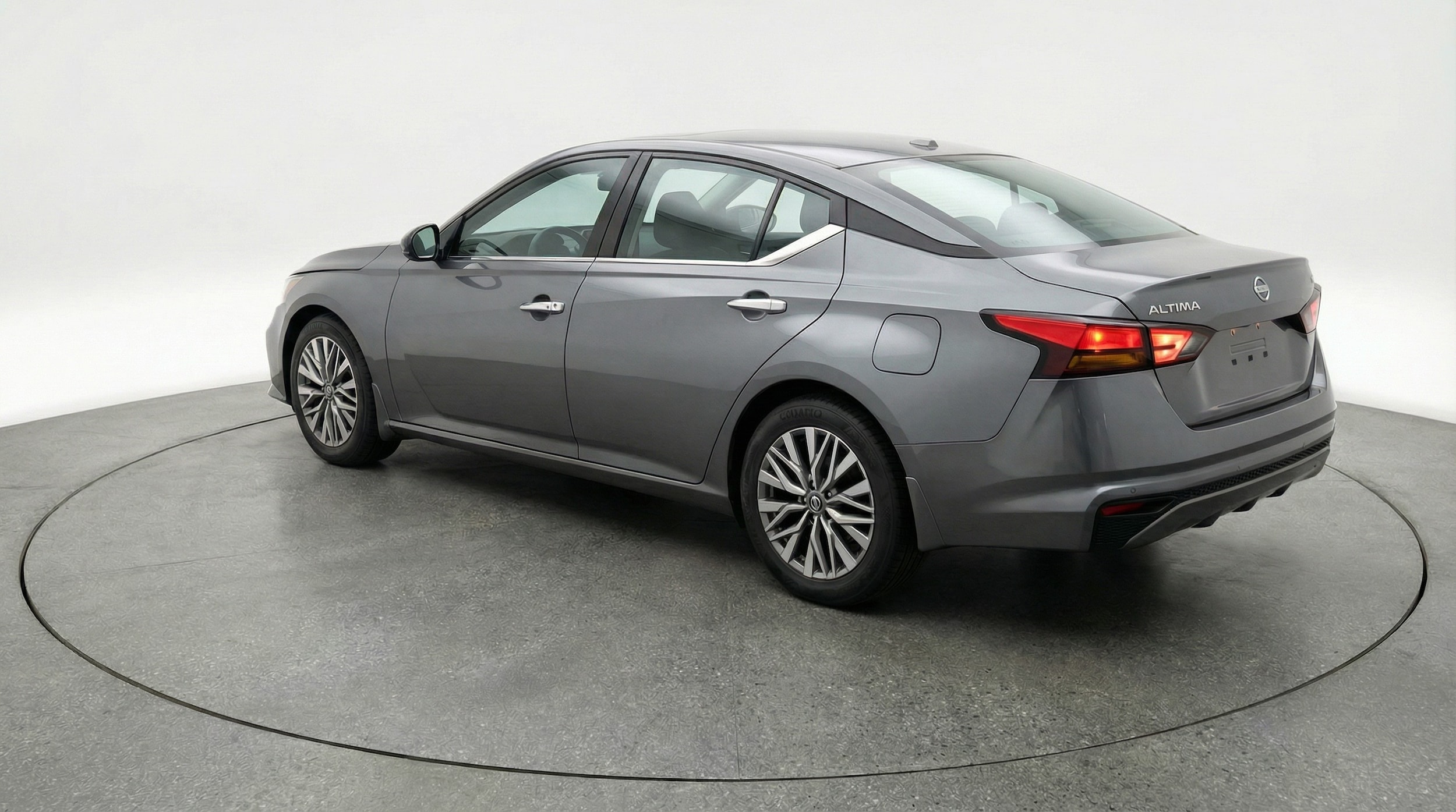 Thumbnail: 2025 Nissan Altima - 5