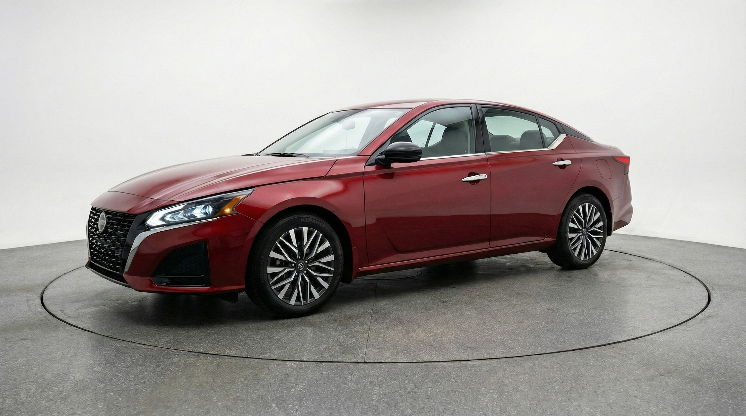 Thumbnail: 2025 Nissan Altima - 3