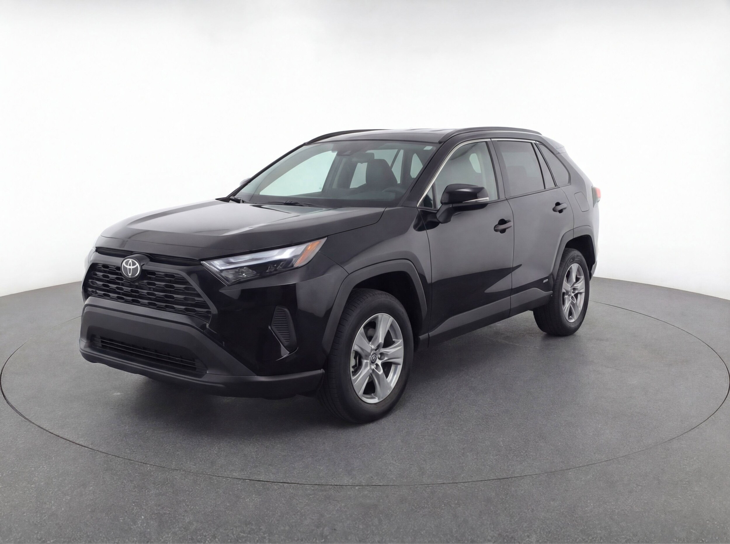 Thumbnail: 2025 Toyota RAV4 - 3