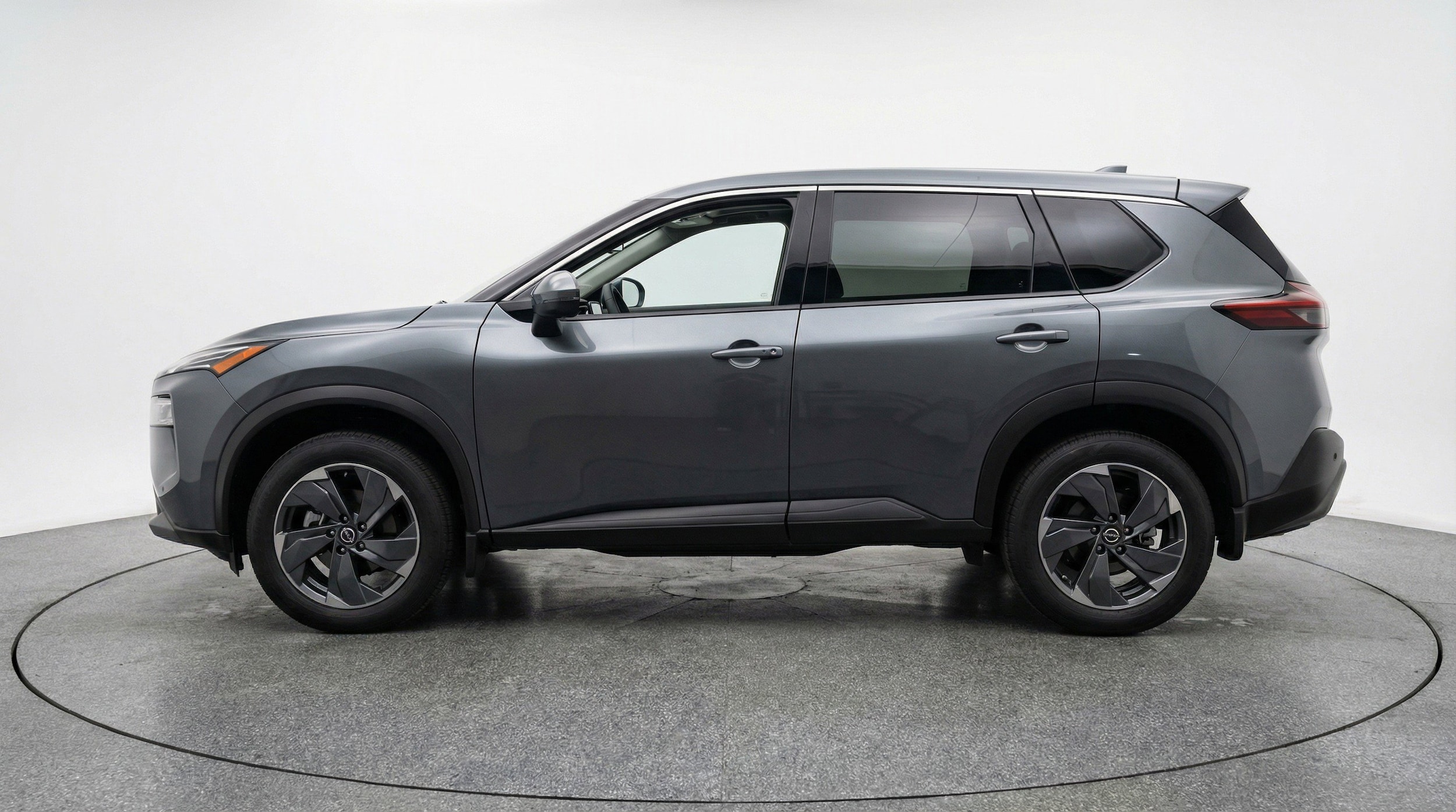 Thumbnail: 2025 Nissan Rogue - 5