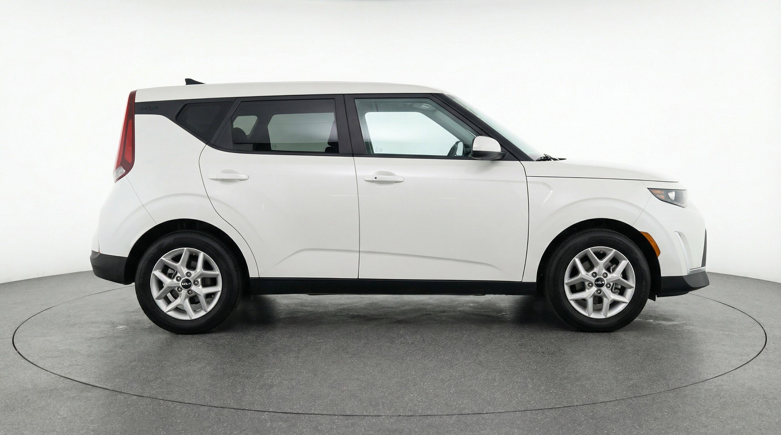 Thumbnail: 2025 Kia Soul - 11