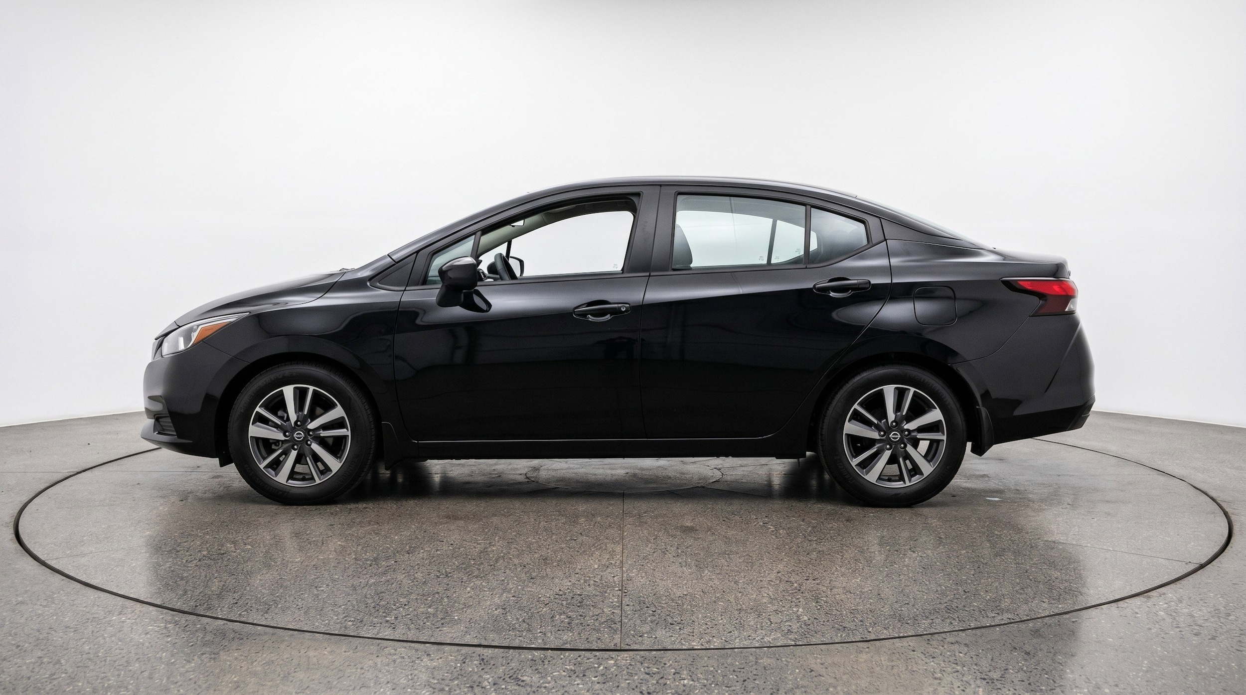 Thumbnail: 2025 Nissan Versa - 5