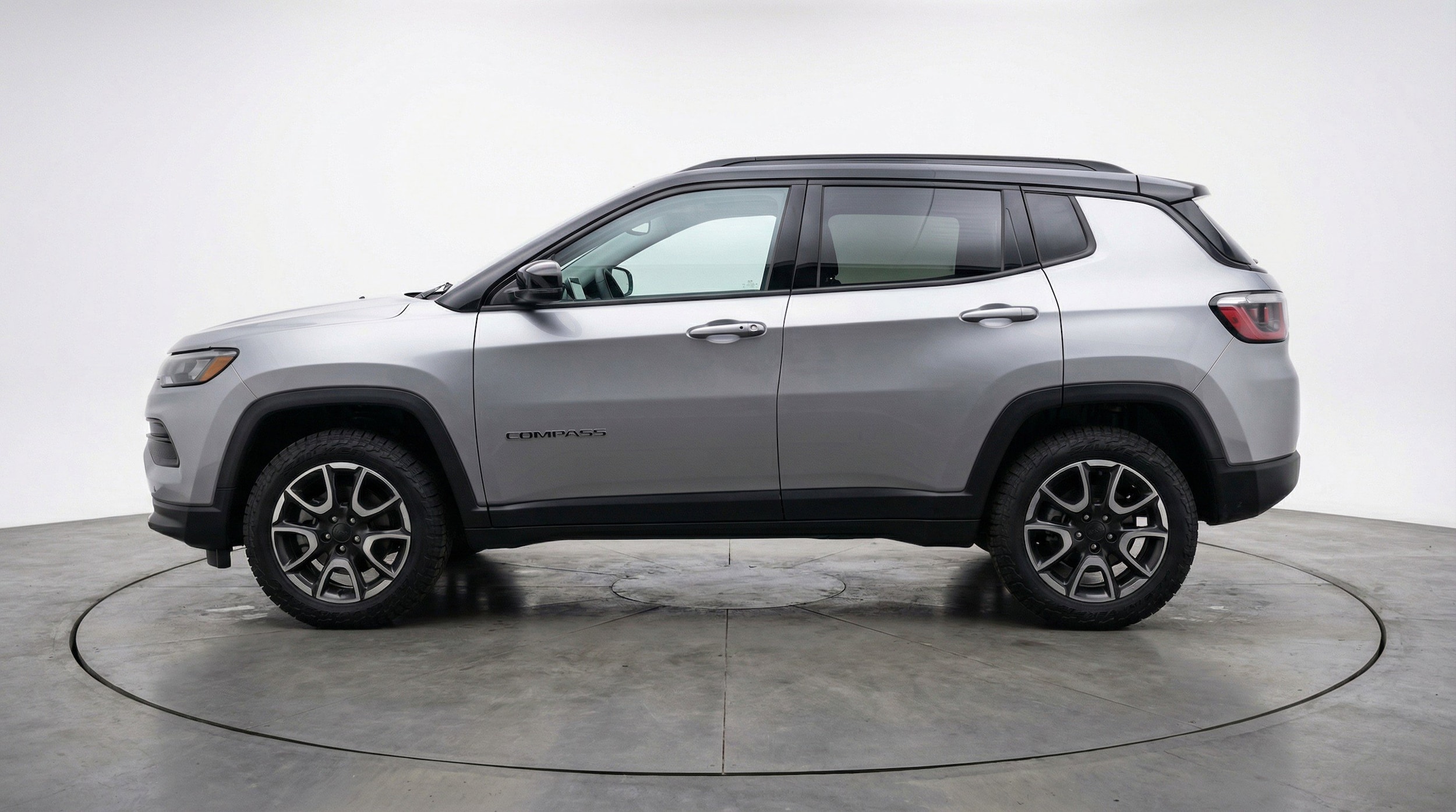 Thumbnail: 2025 Jeep Compass - 5