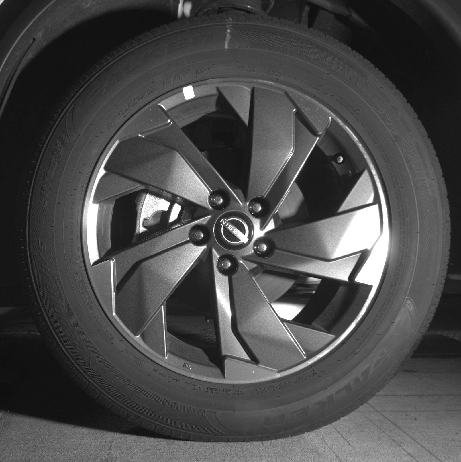 Thumbnail: 2025 Nissan Rogue - 9