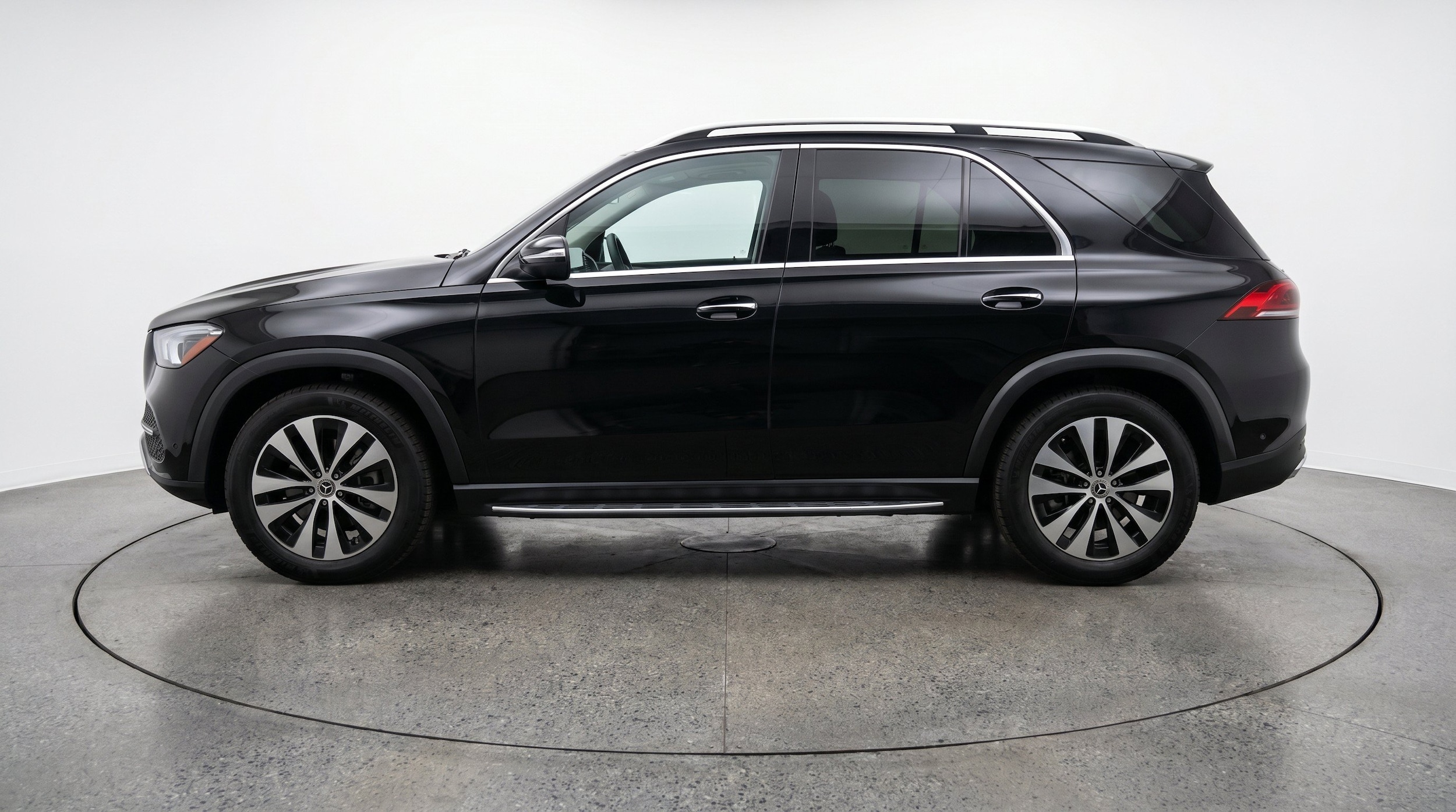 Thumbnail: 2026 Mercedes-Benz GLE - 5