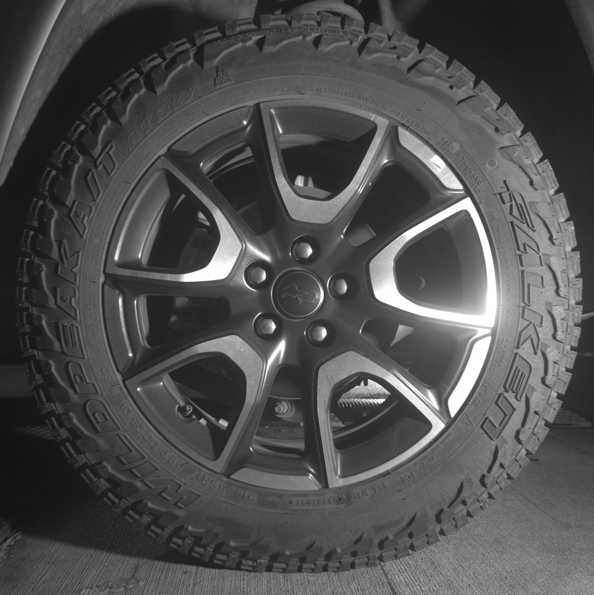 Thumbnail: 2025 Jeep Compass - 14