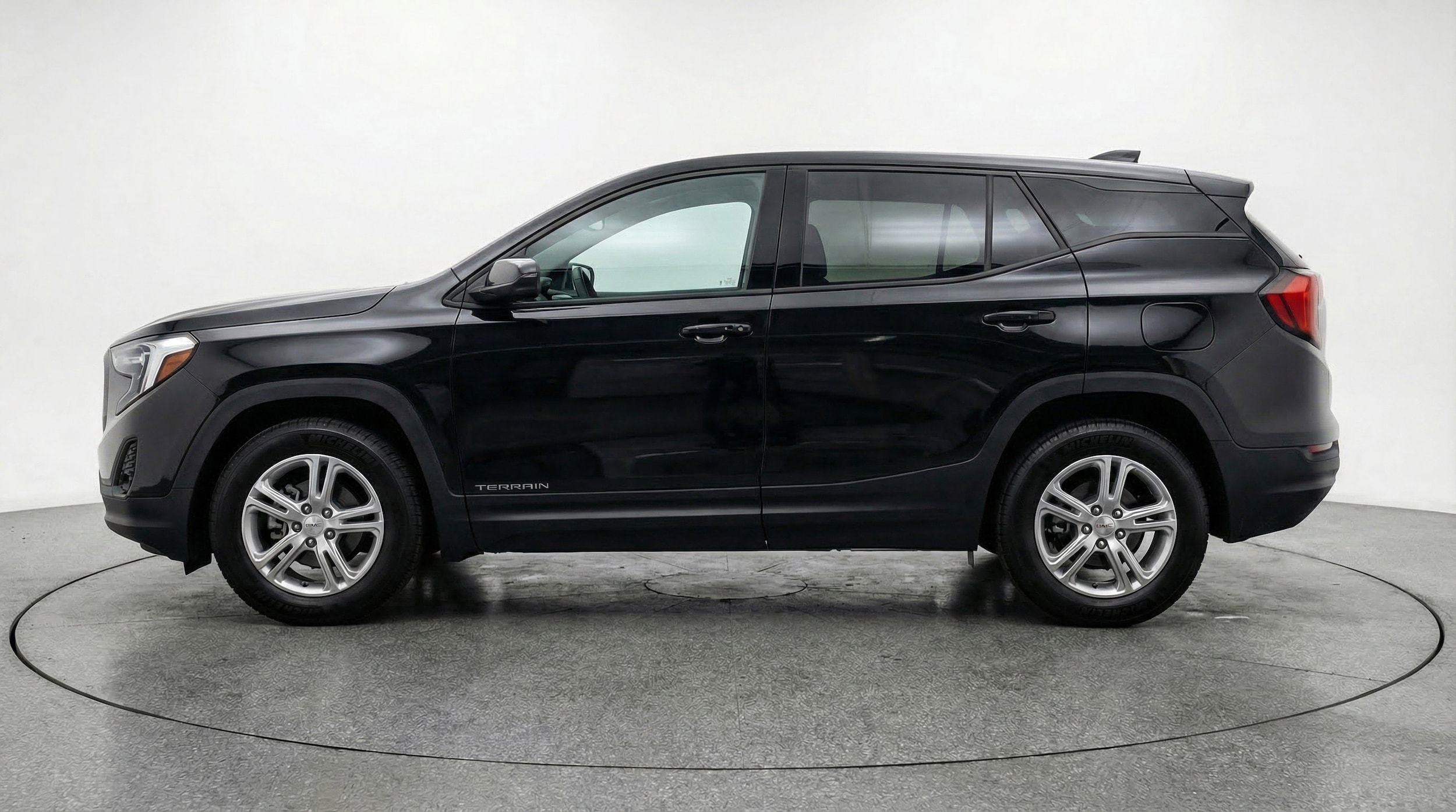 Thumbnail: 2024 GMC Terrain - 5